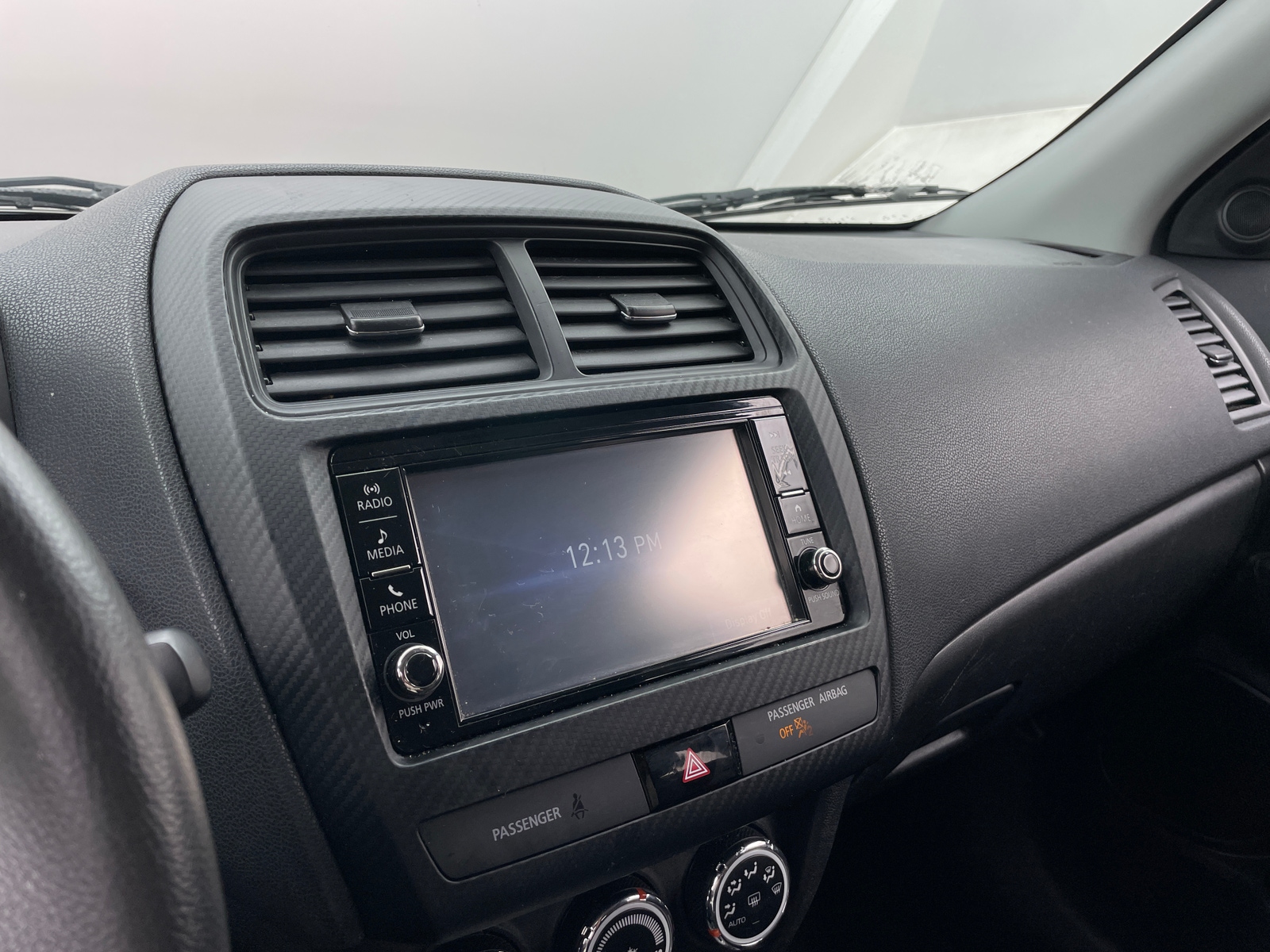 Thumbnail: 2019 Mitsubishi Outlander Sport - 4