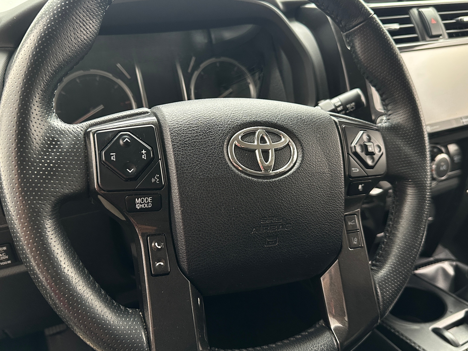 Thumbnail: 2021 Toyota 4Runner - 3