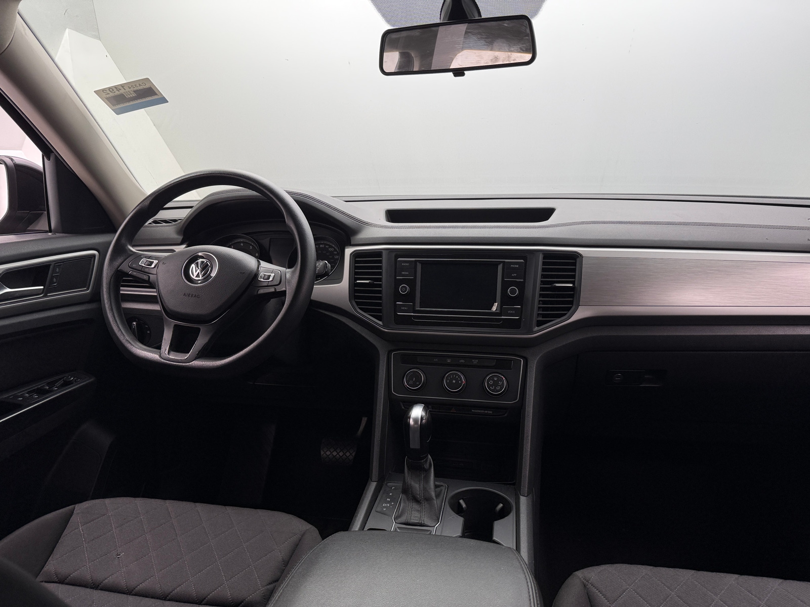 Thumbnail: 2020 Volkswagen Atlas - 3
