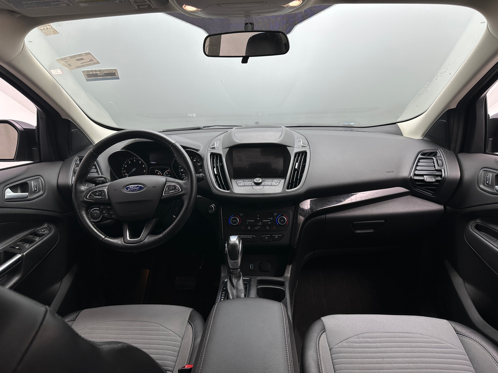 Thumbnail: 2019 Ford Escape - 3