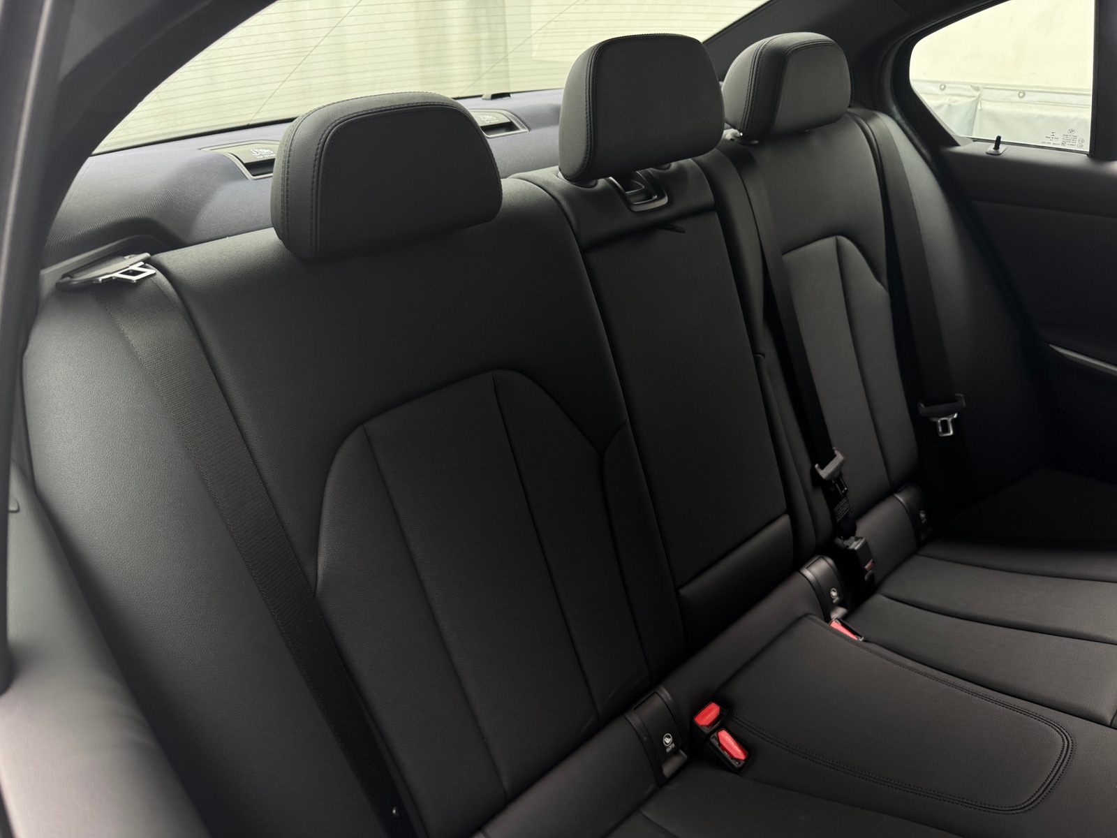 Thumbnail: 2019 BMW 3 Series - 5