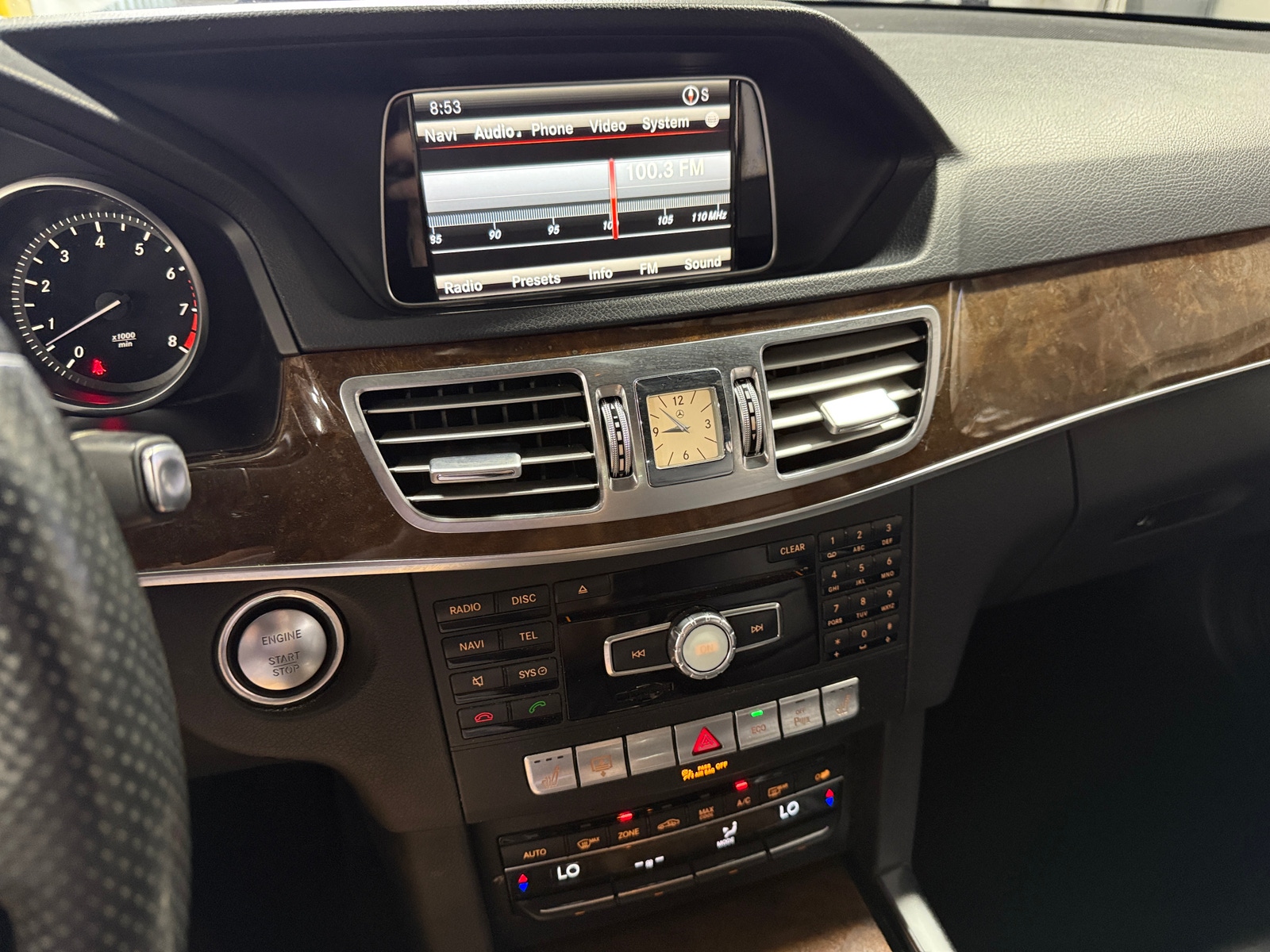 Thumbnail: 2015 Mercedes-Benz E-Class - 3