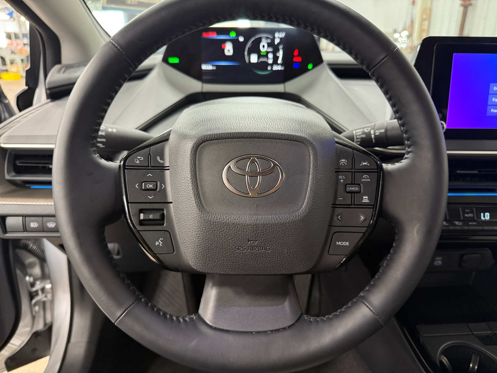 Thumbnail: 2024 Toyota Prius - 4