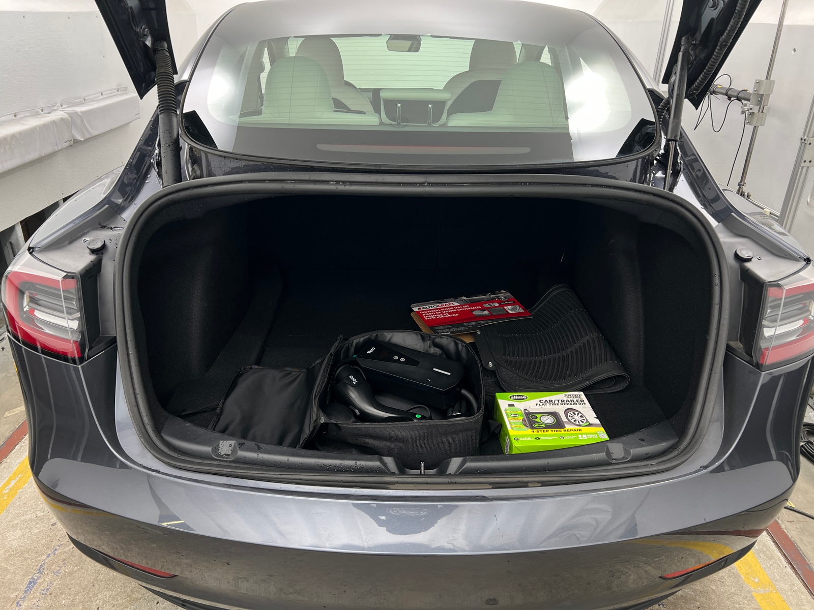 Thumbnail: 2023 Tesla Model 3 - 6