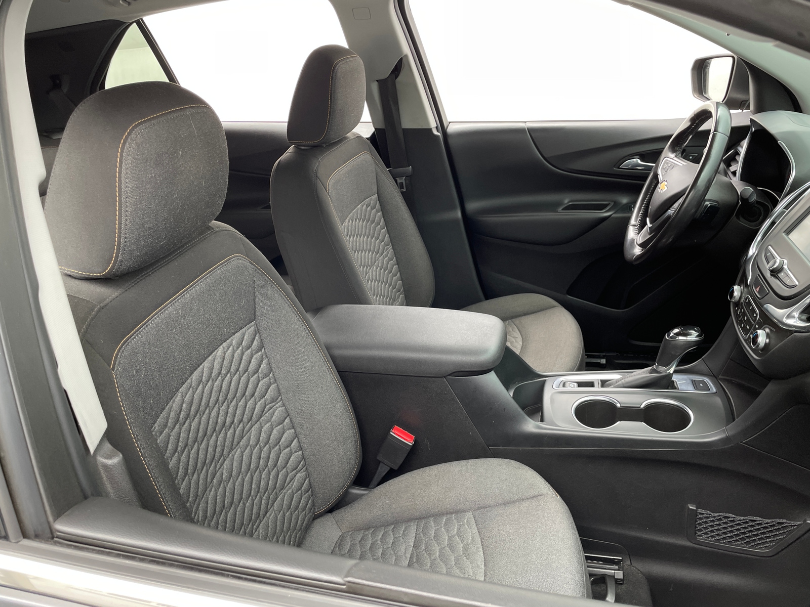 Thumbnail: 2018 Chevrolet Equinox - 2