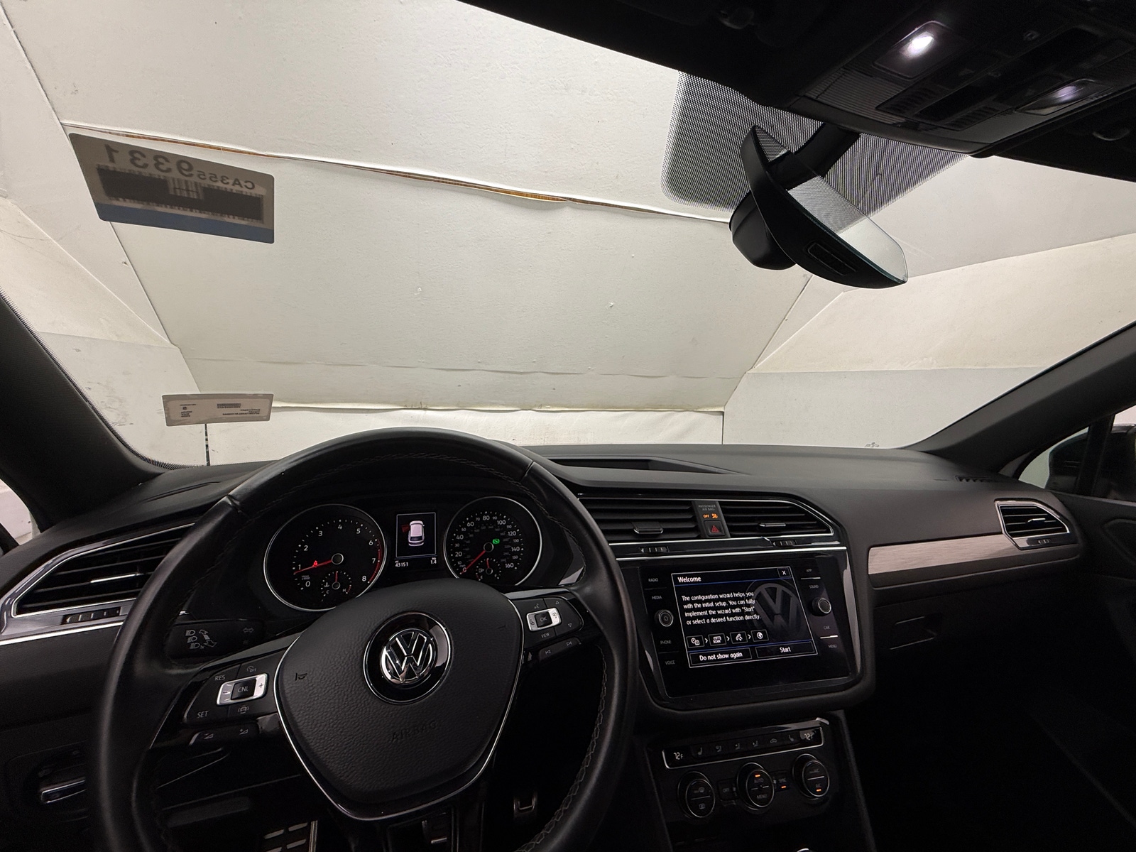 Thumbnail: 2020 Volkswagen Tiguan - 2