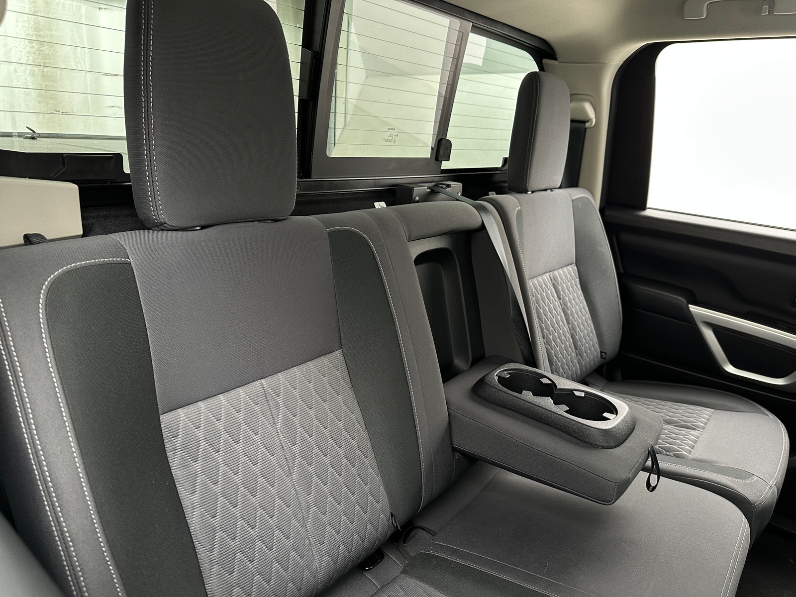 Thumbnail: 2020 Nissan Titan - 6