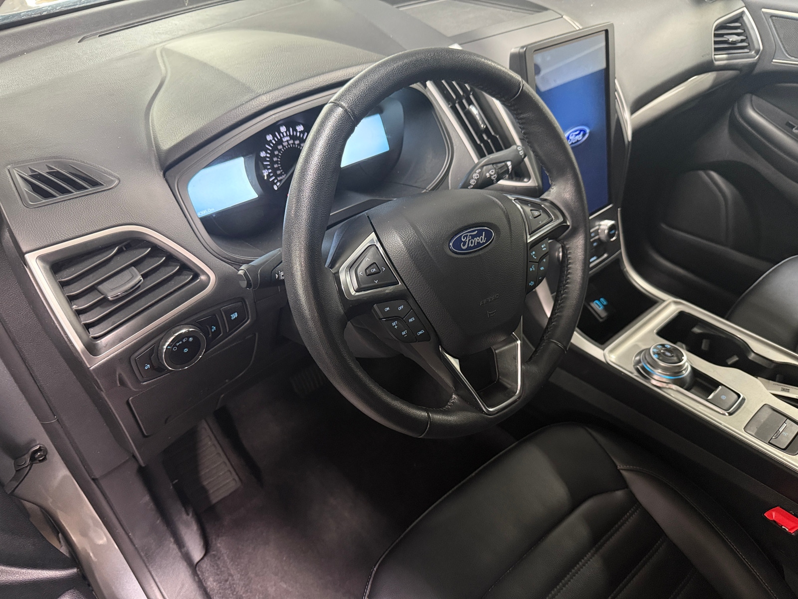 Thumbnail: 2024 Ford Edge - 2