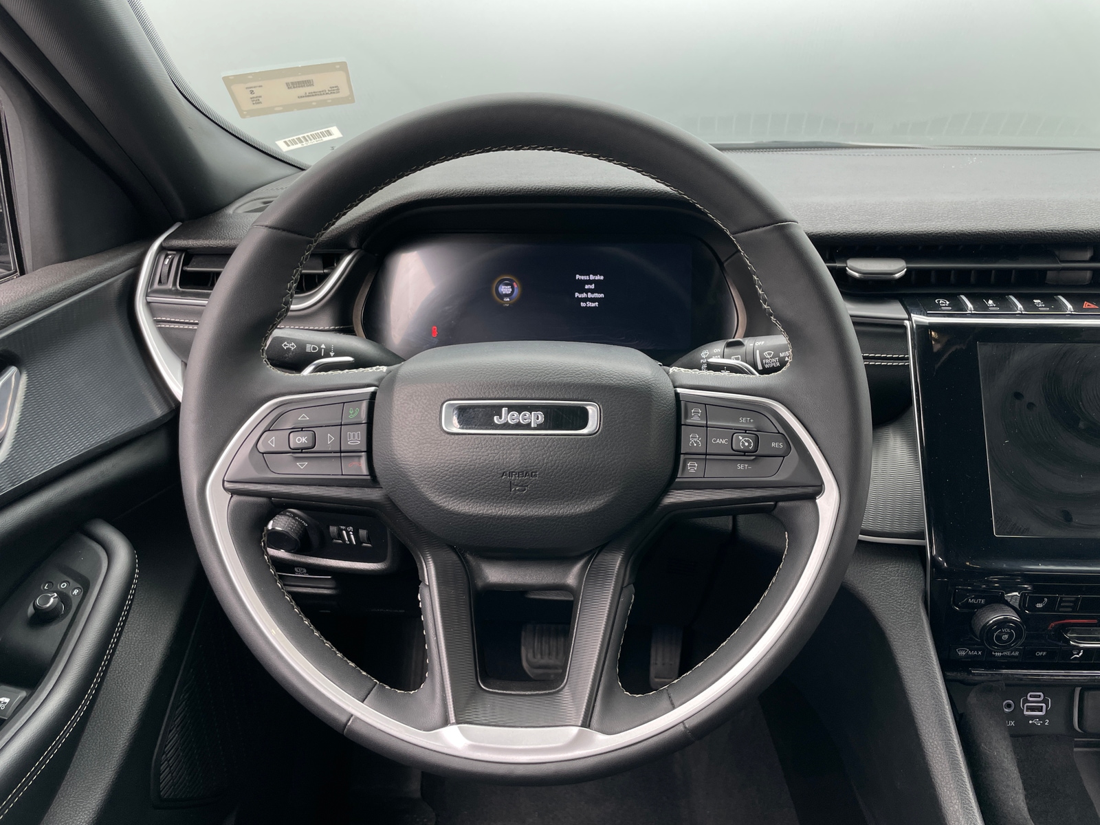 Thumbnail: 2024 Jeep Grand Cherokee L - 5