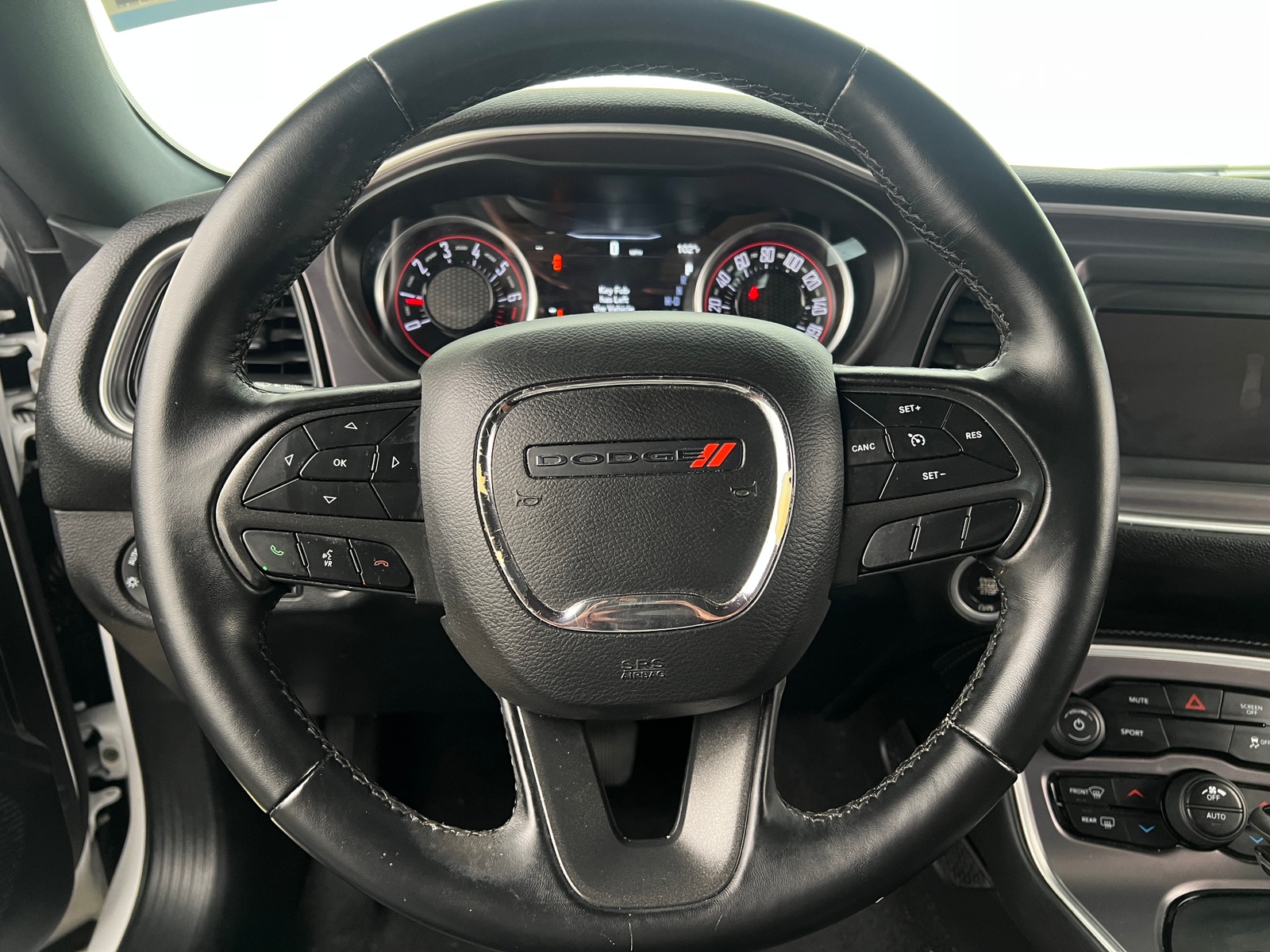 Thumbnail: 2019 Dodge Challenger - 4