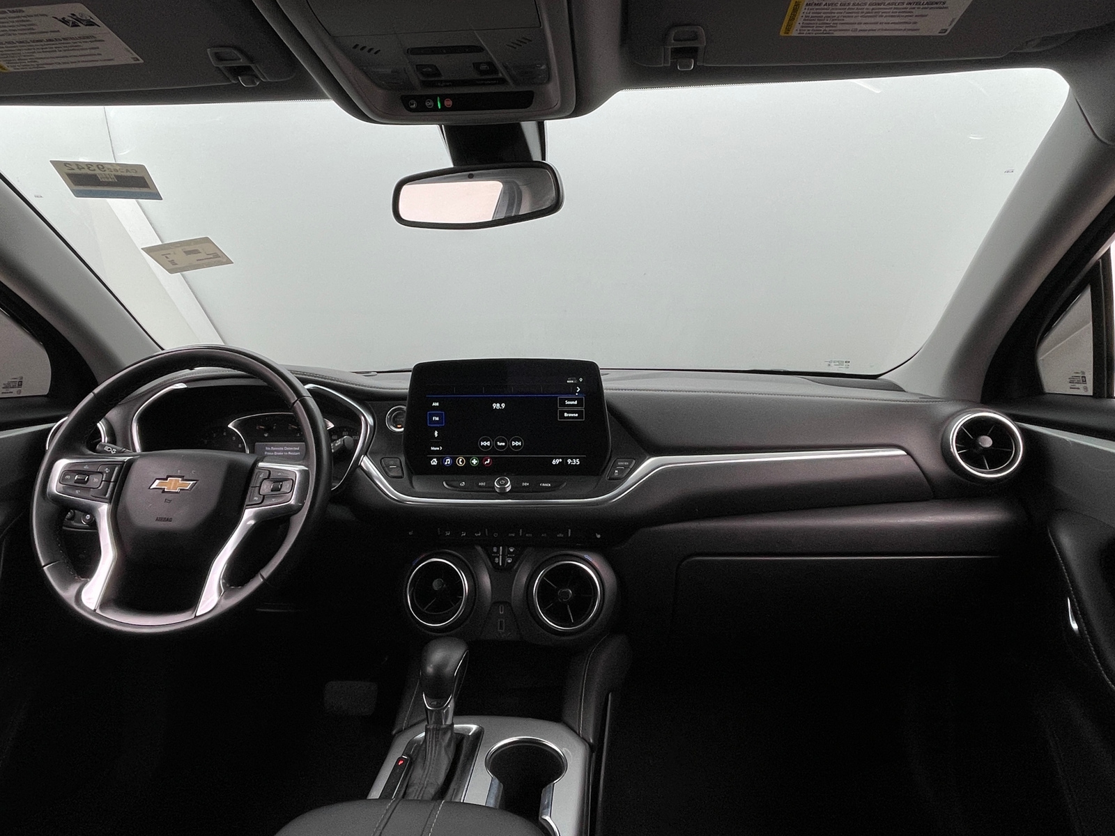 Thumbnail: 2023 Chevrolet Blazer - 2