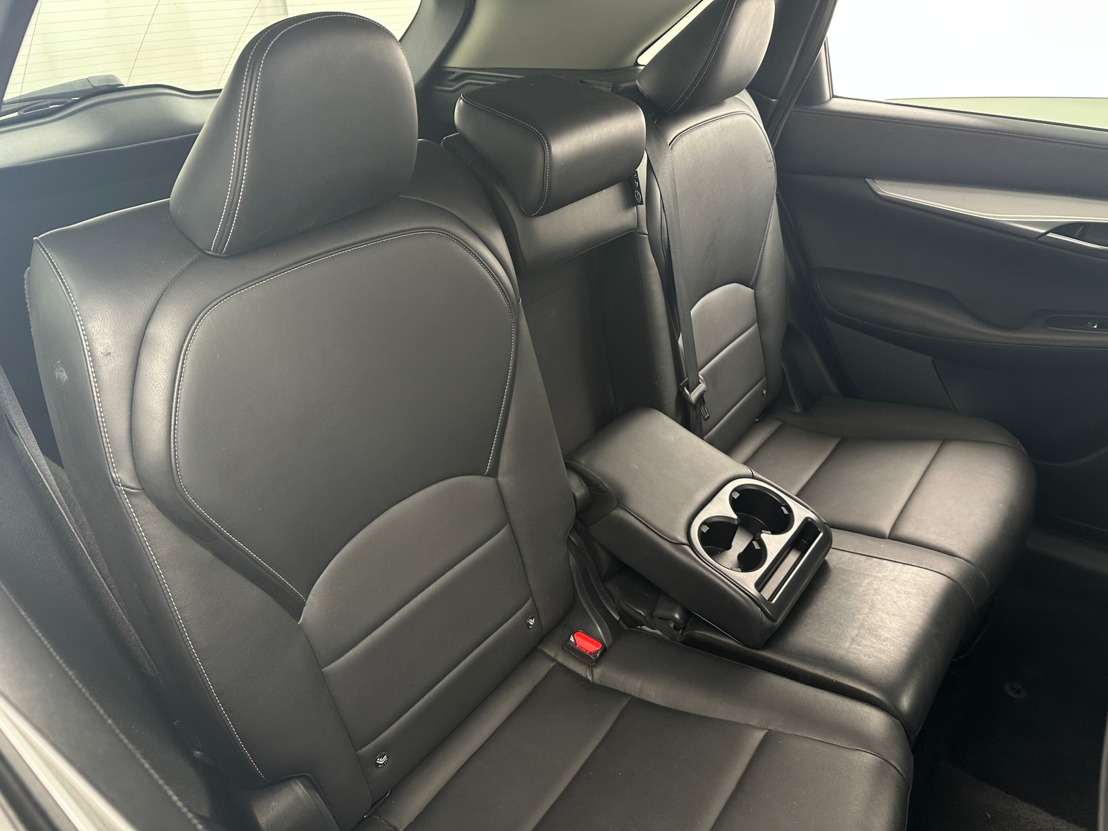 Thumbnail: 2019 INFINITI QX50 - 5