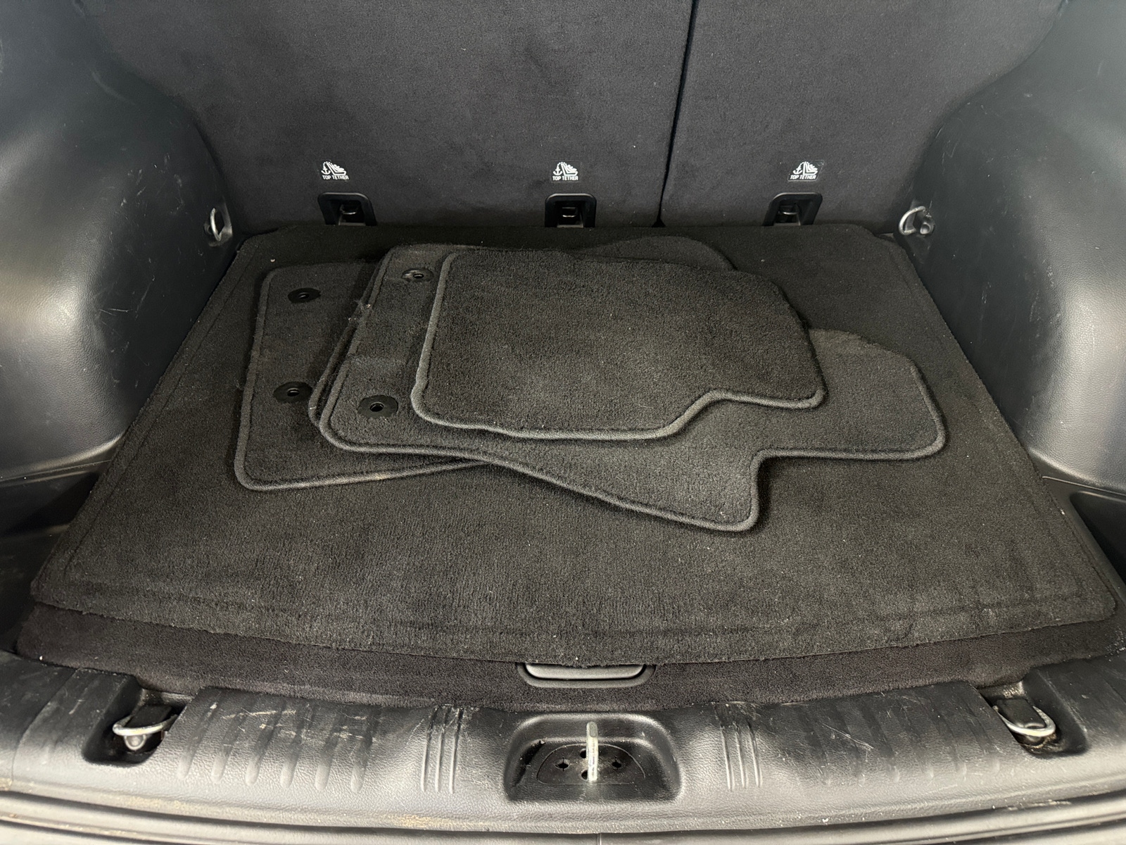 Thumbnail: 2018 Jeep Compass - 6