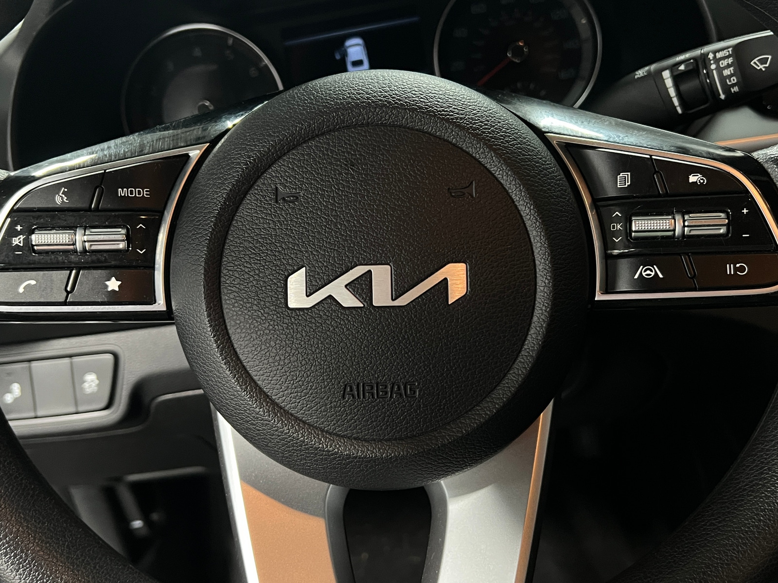 Thumbnail: 2023 Kia Forte - 5