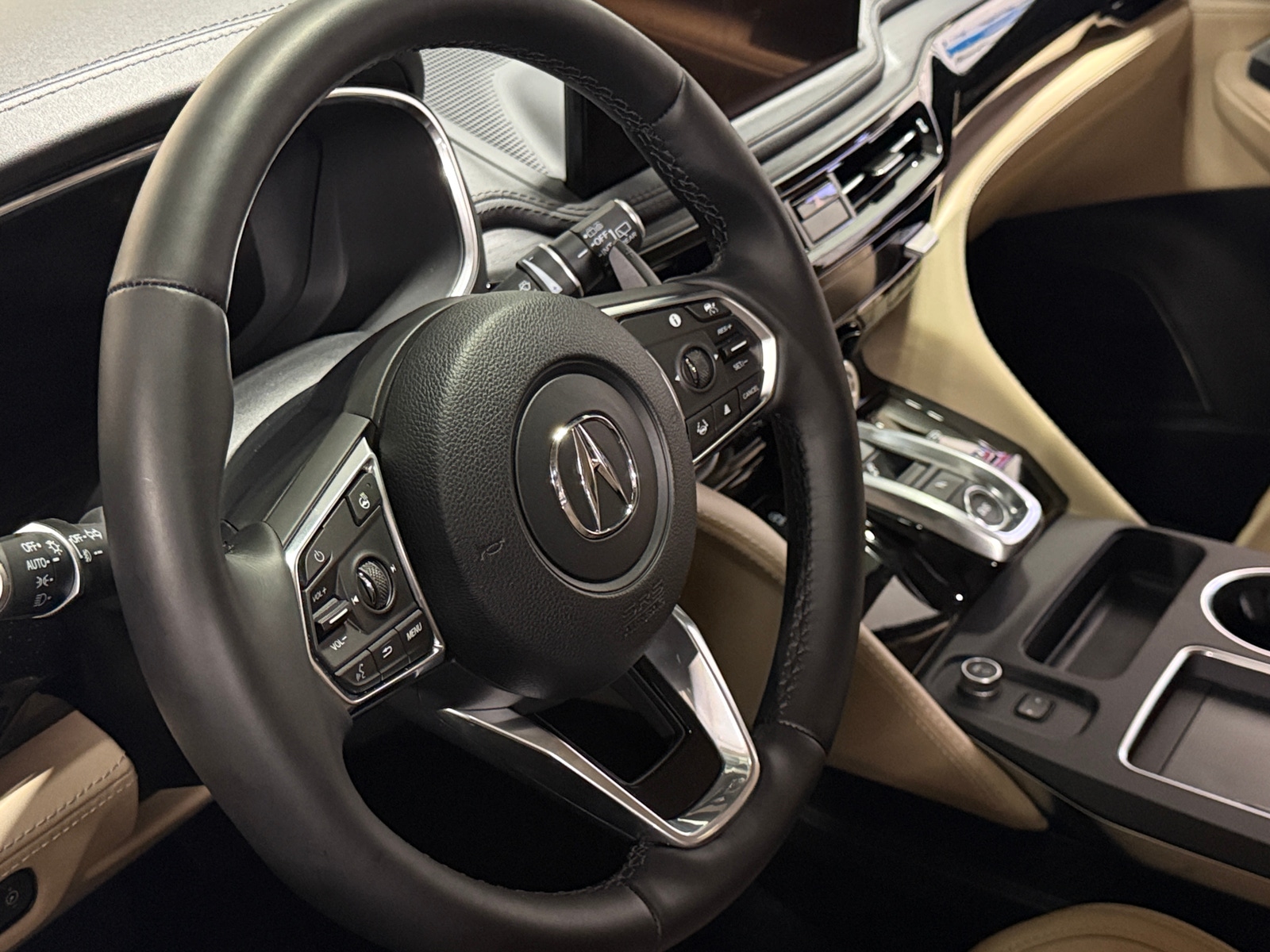 Thumbnail: 2025 Acura MDX - 4