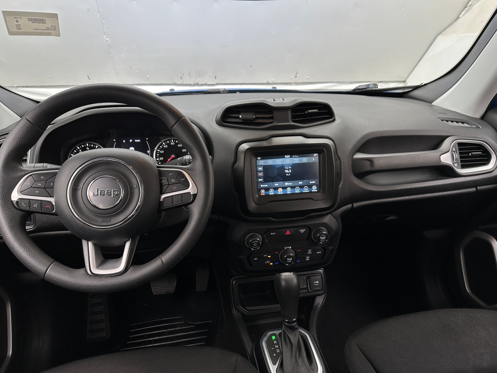 Thumbnail: 2020 Jeep Renegade - 3