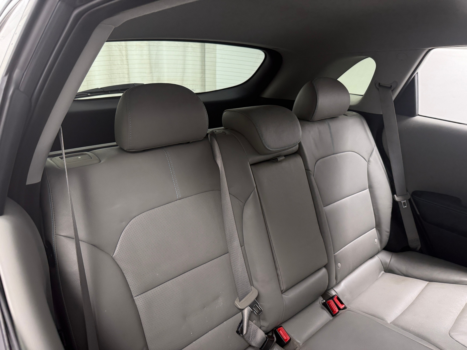Thumbnail: 2017 Kia Niro - 6