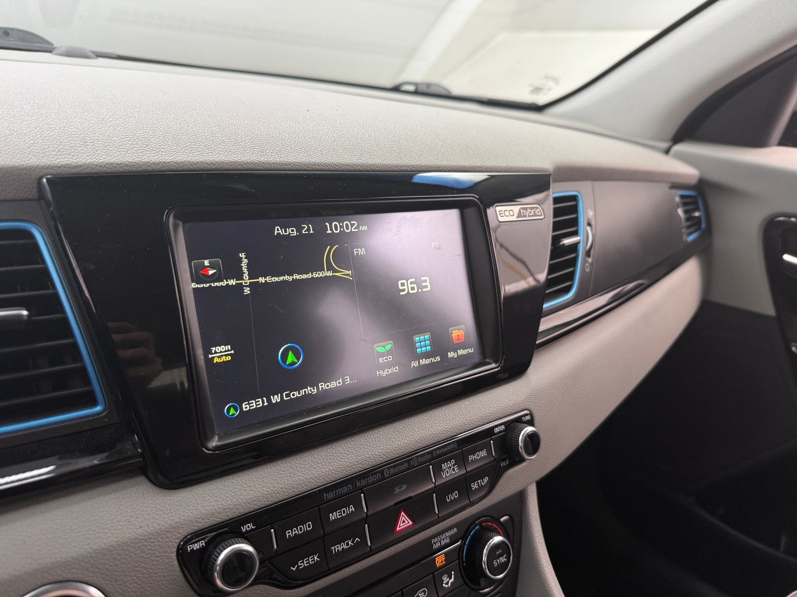 Thumbnail: 2017 Kia Niro - 4