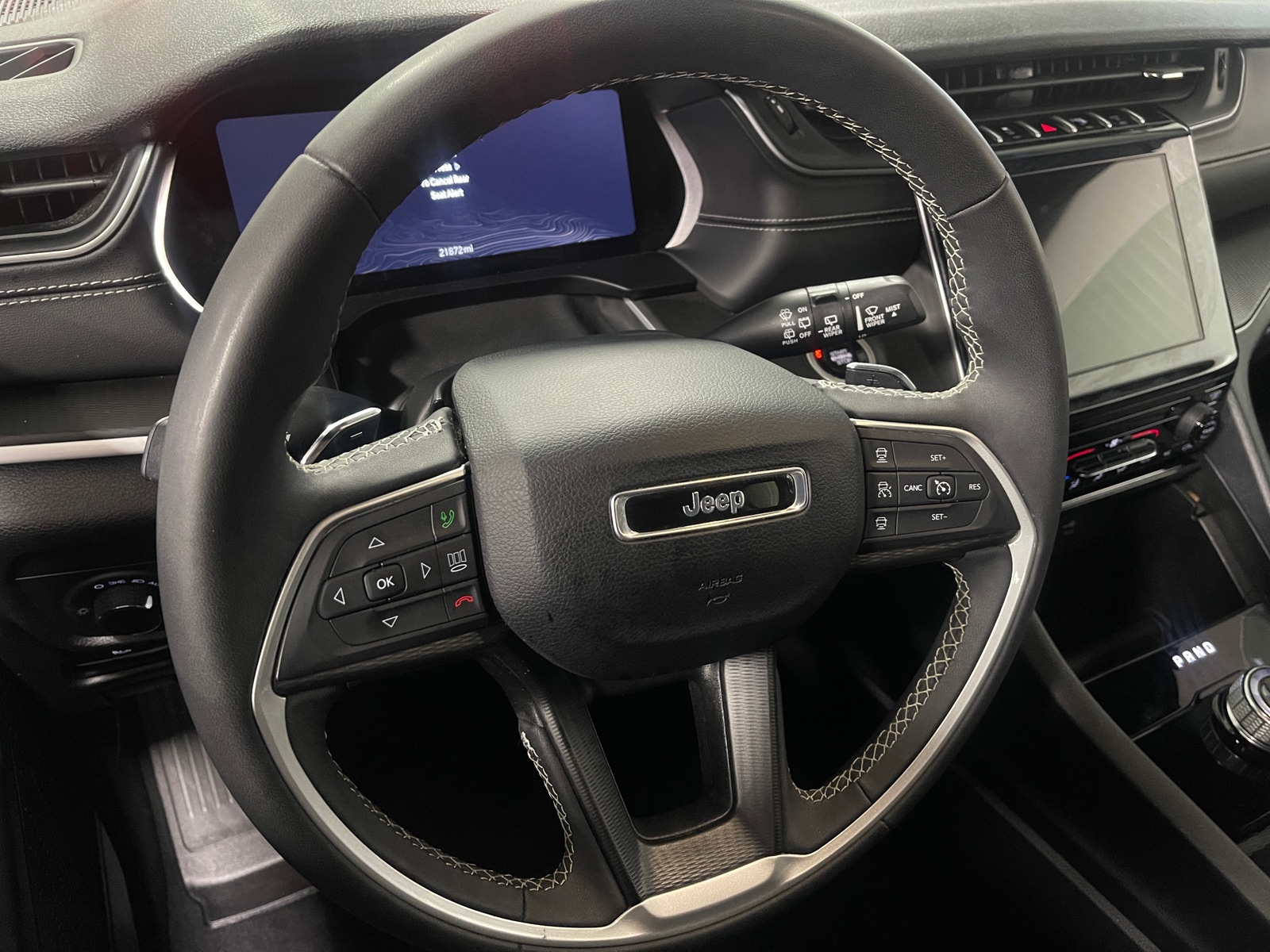 Thumbnail: 2024 Jeep Grand Cherokee L - 5