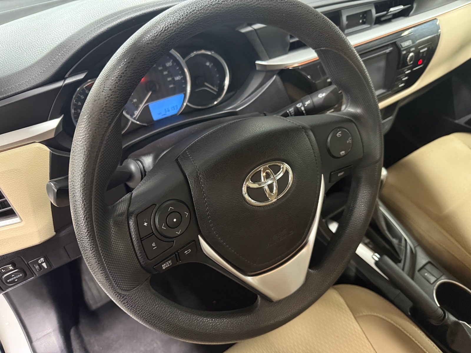 Thumbnail: 2016 Toyota Corolla - 5