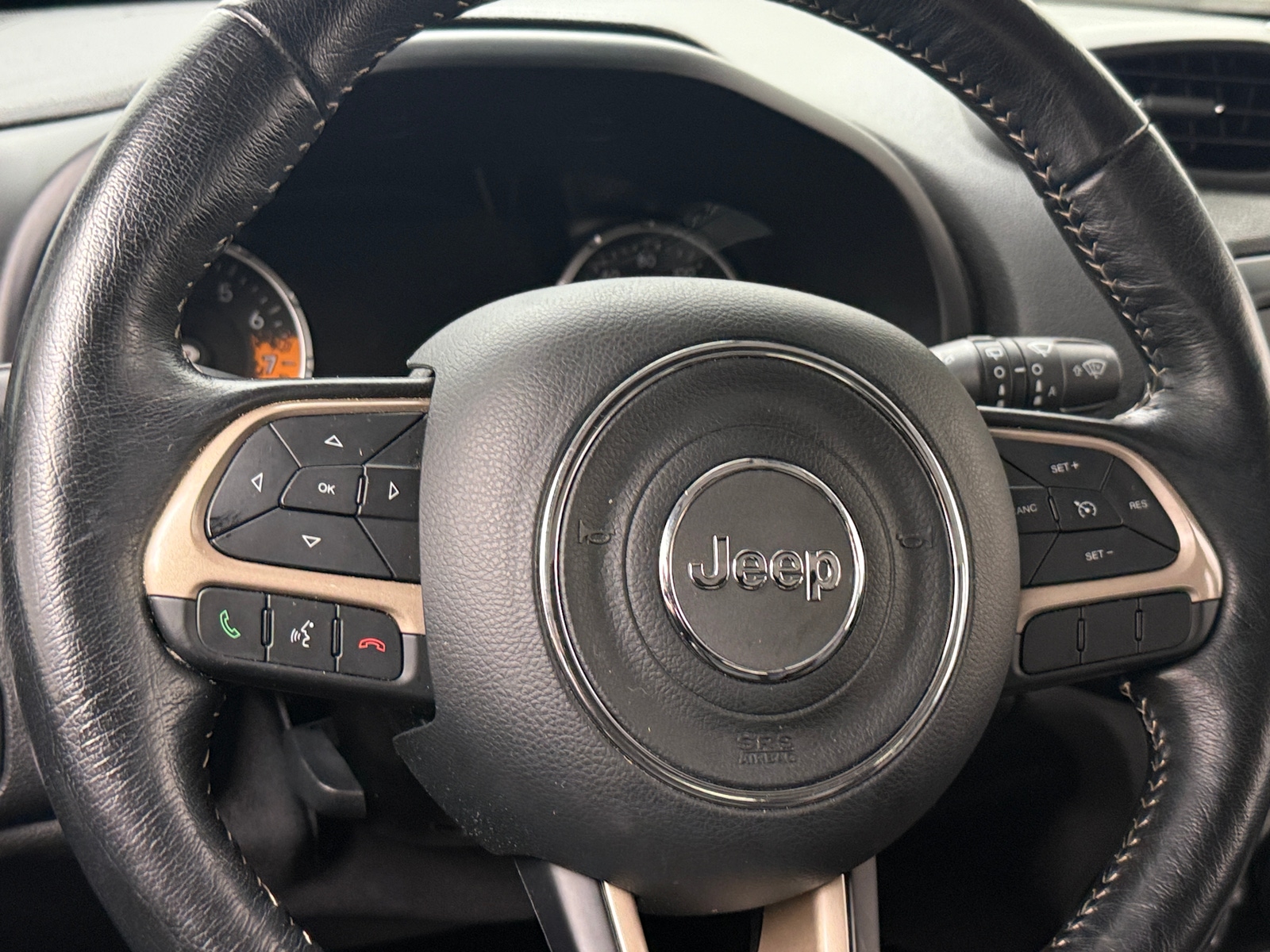 Thumbnail: 2017 Jeep Renegade - 4