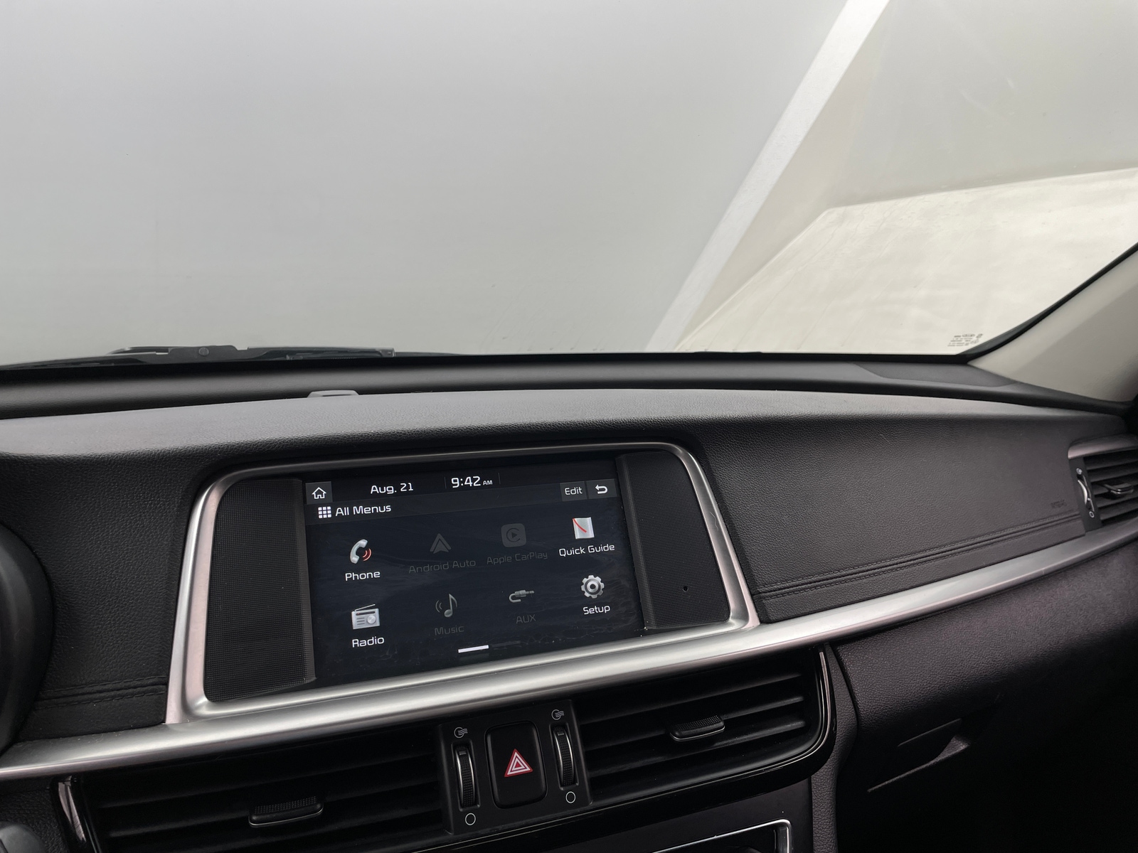 Thumbnail: 2019 Kia Optima - 4
