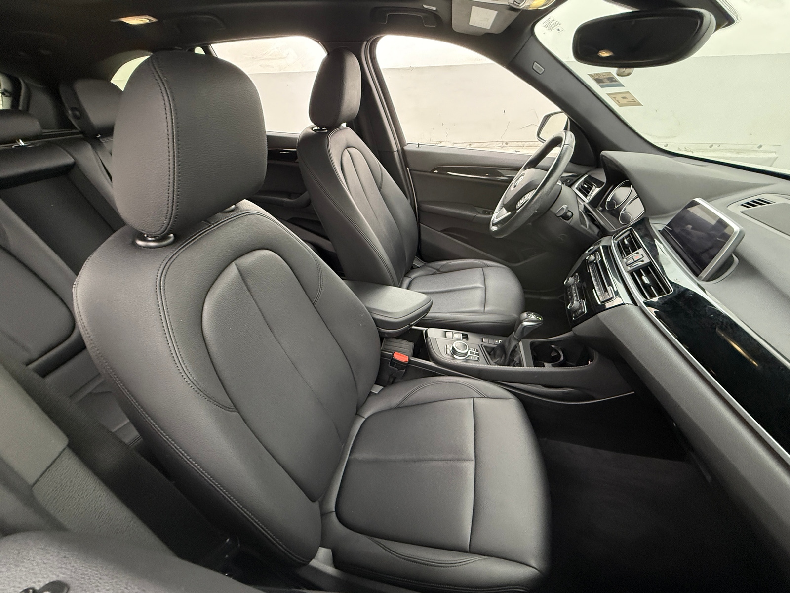 Thumbnail: 2019 BMW X1 - 2