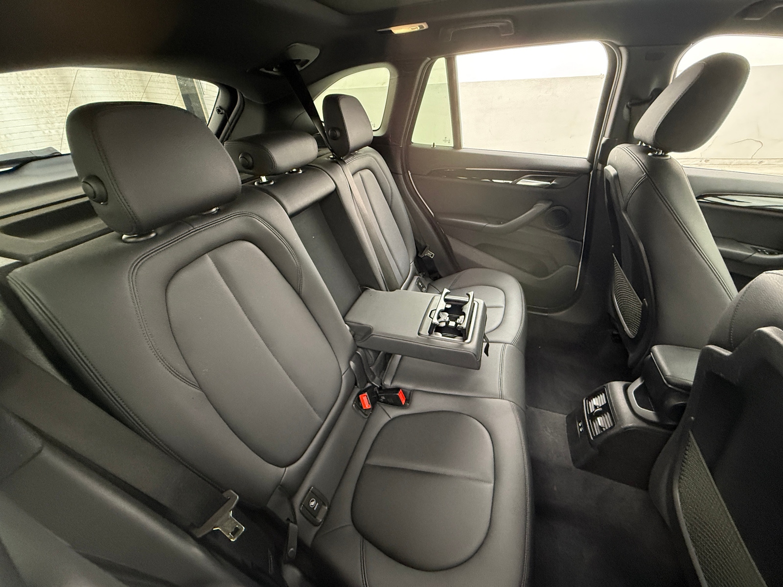 Thumbnail: 2019 BMW X1 - 6