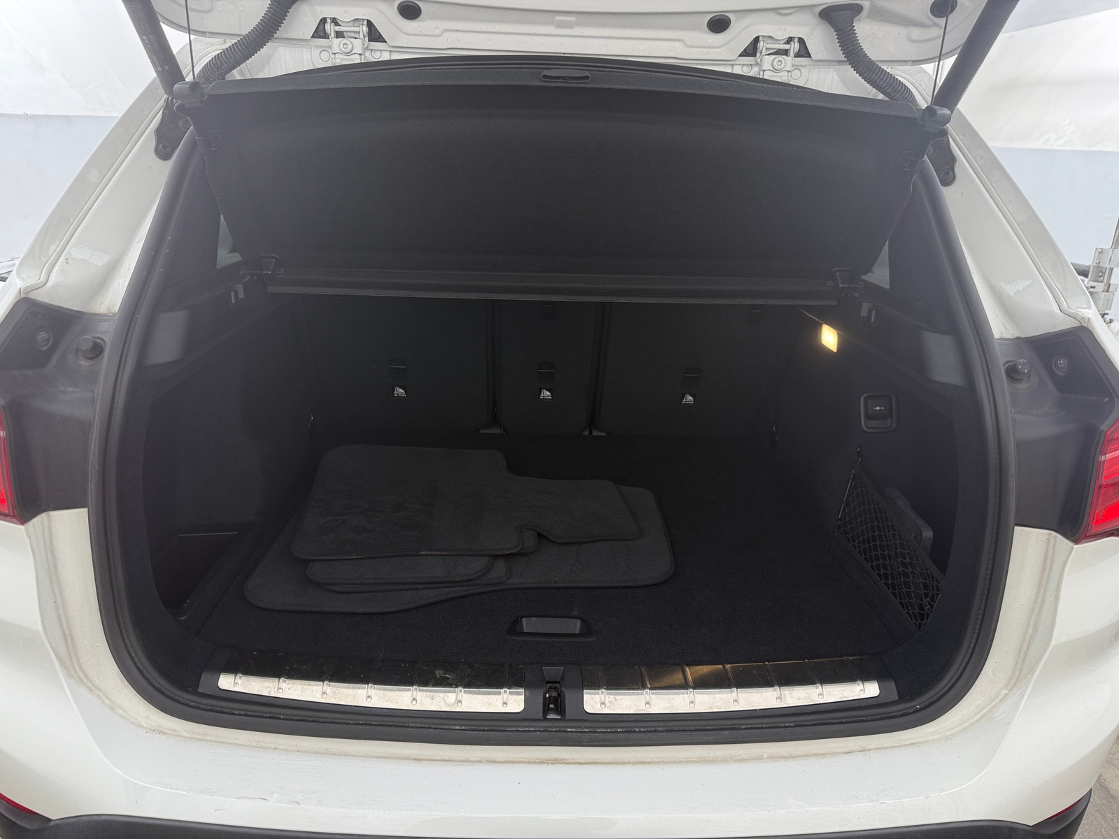 Thumbnail: 2019 BMW X1 - 7