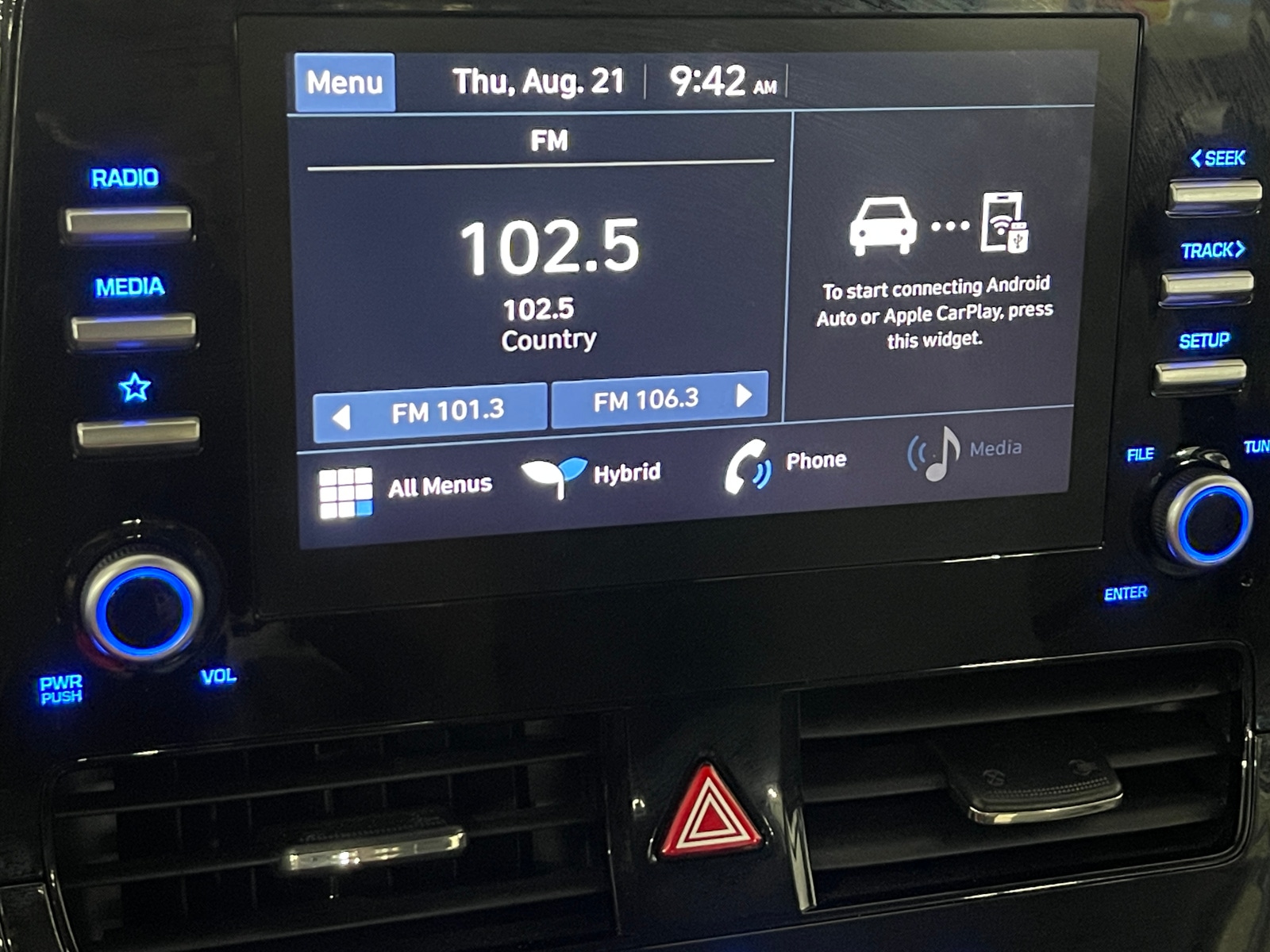 Thumbnail: 2021 Hyundai Ioniq - 4