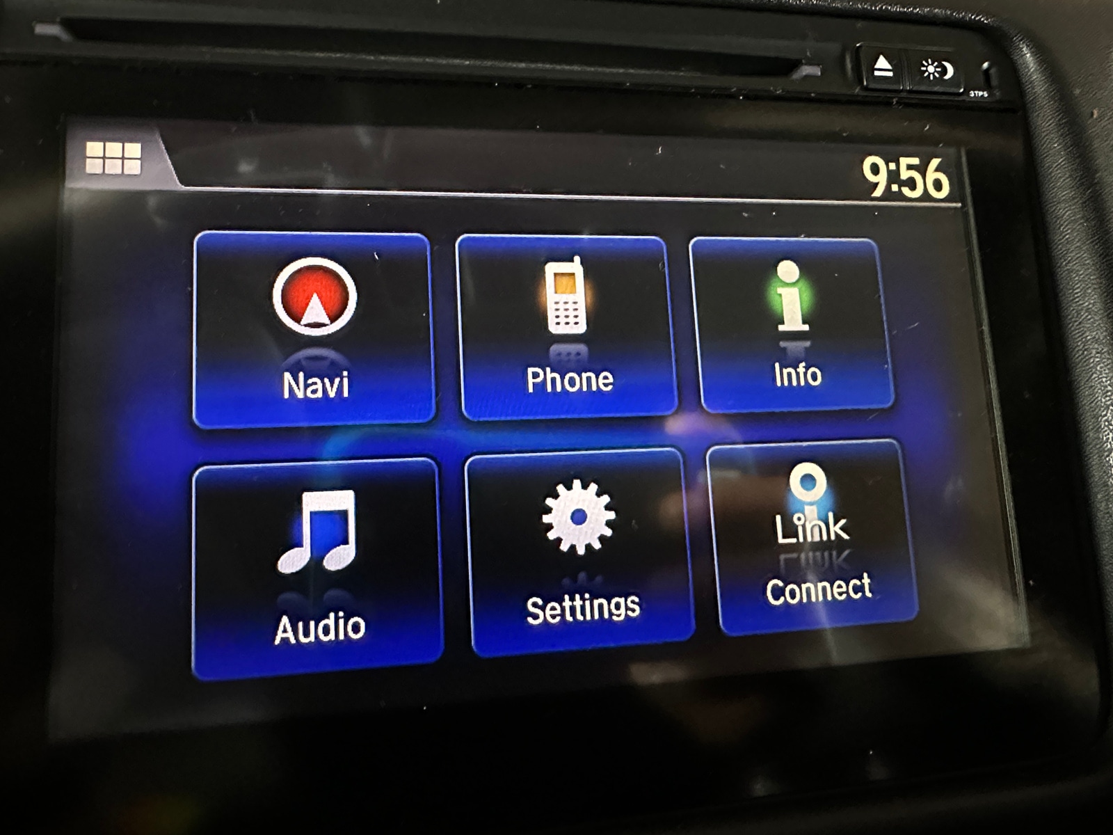 Thumbnail: 2017 Honda HR-V - 3