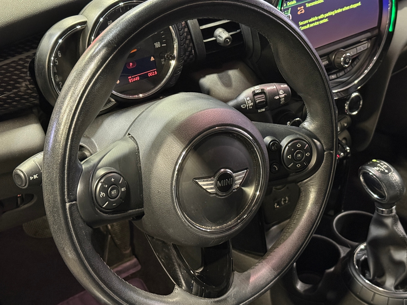 Thumbnail: 2015 MINI Cooper Hardtop - 4