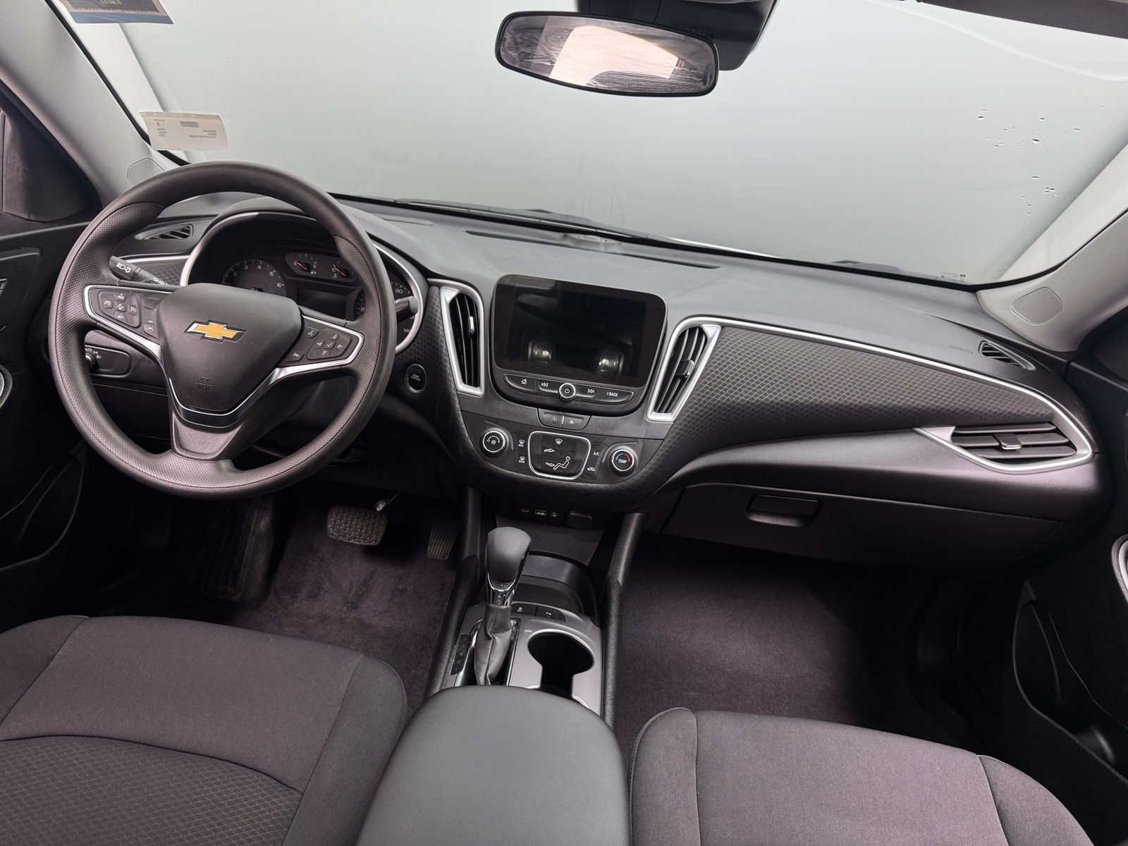 Thumbnail: 2024 Chevrolet Malibu - 3