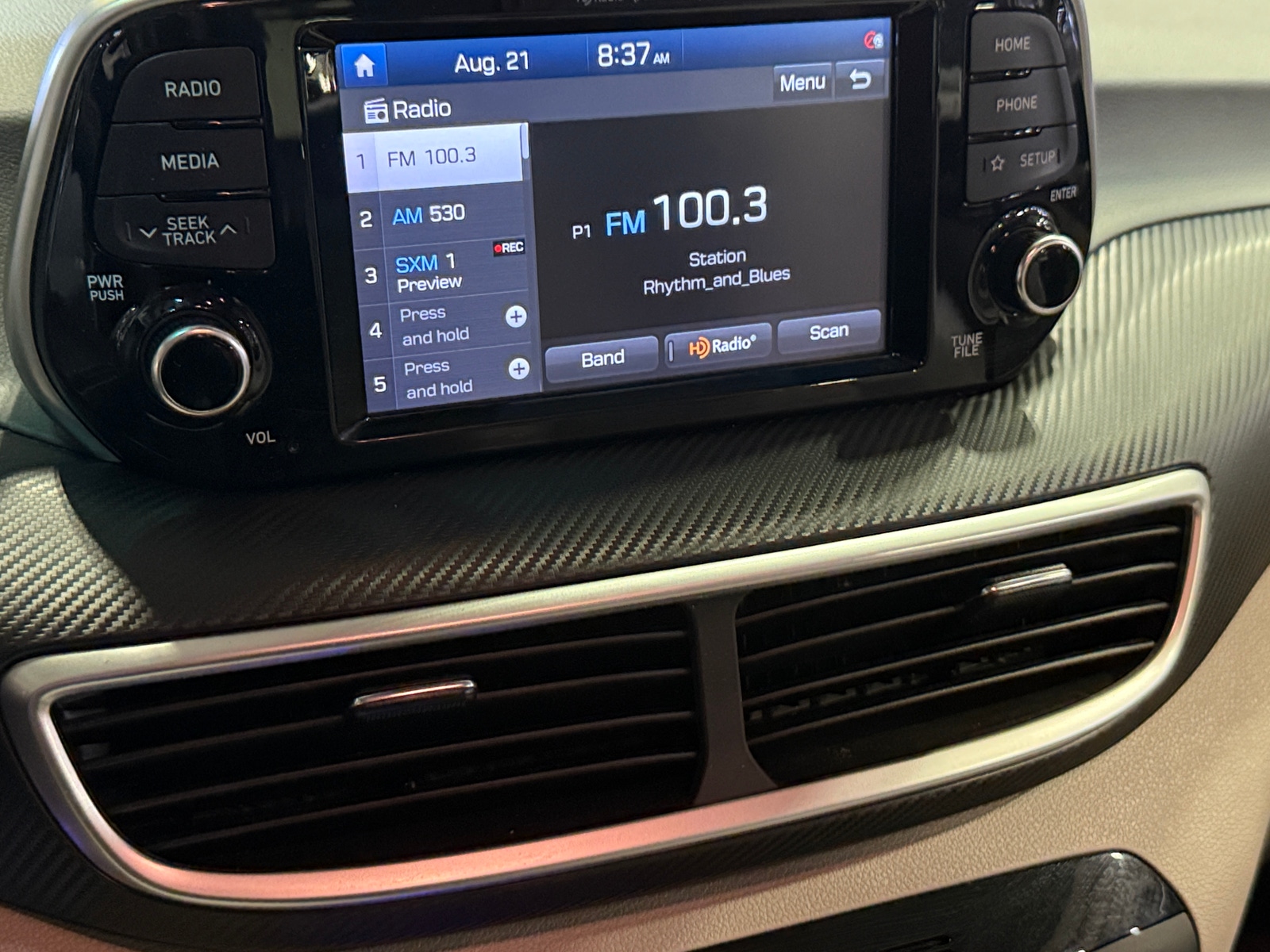 Thumbnail: 2020 Hyundai Tucson - 4