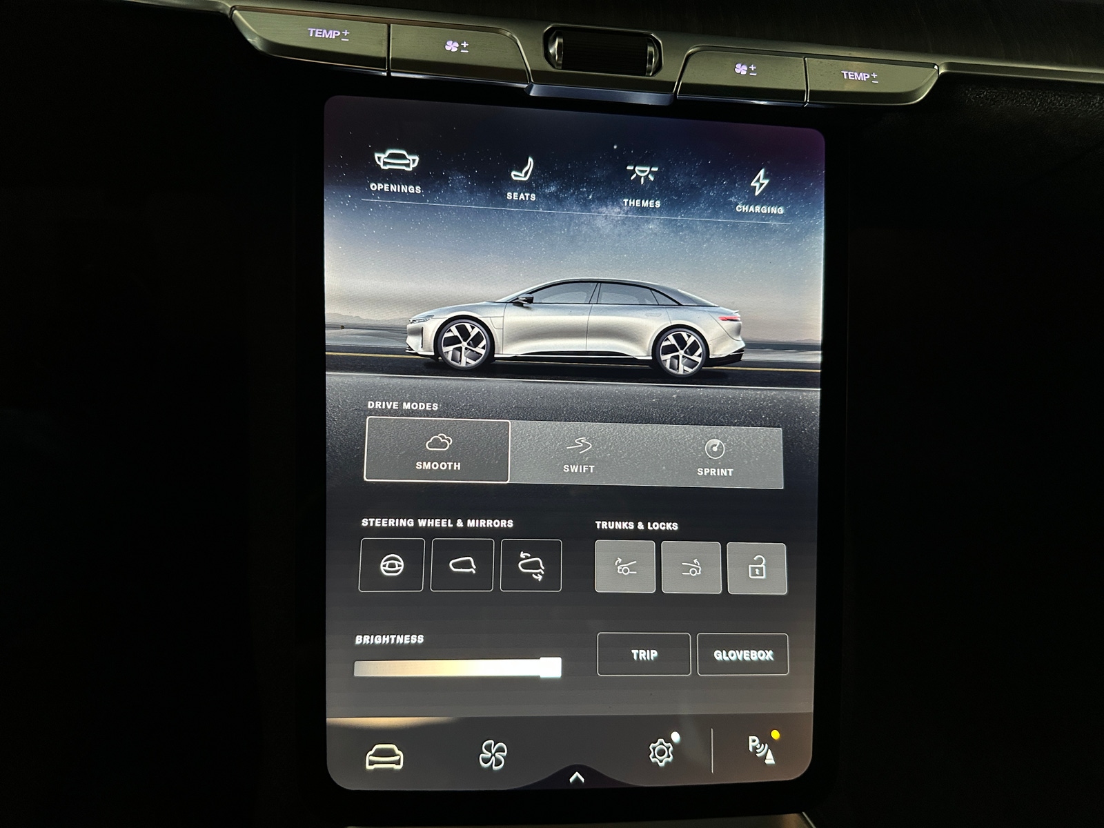 Thumbnail: 2023 Lucid Air - 3