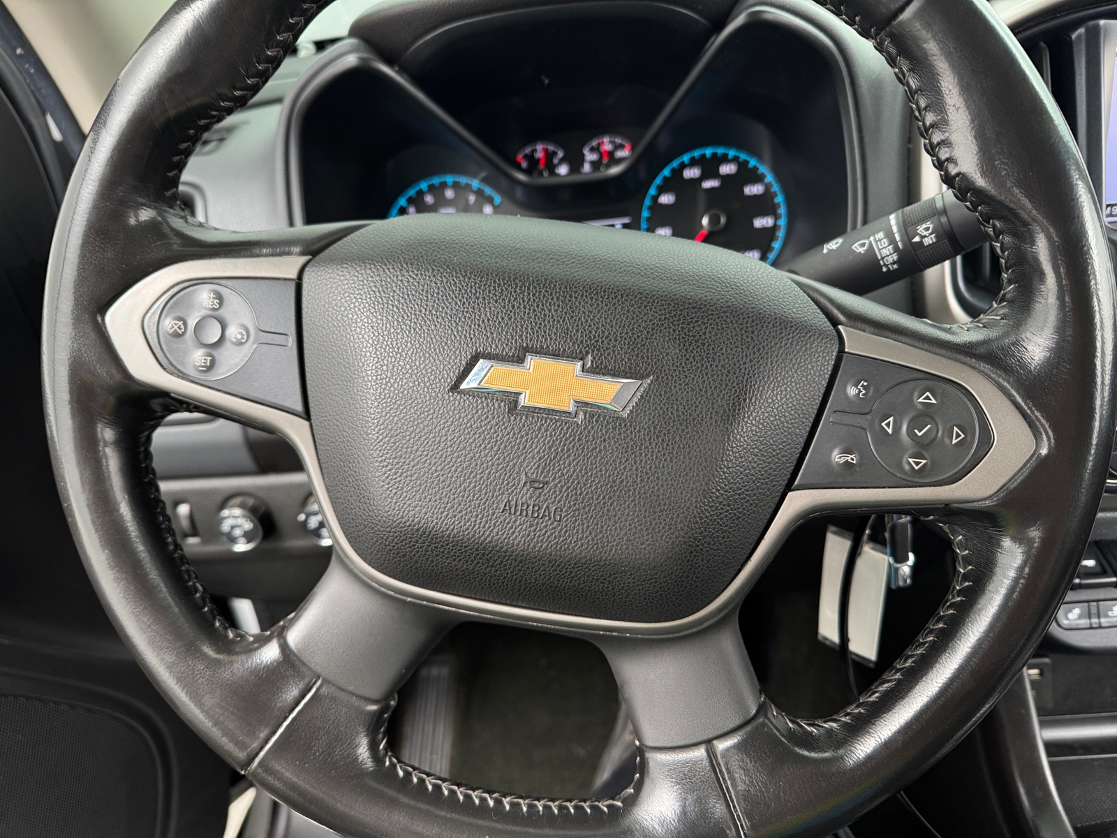 Thumbnail: 2017 Chevrolet Colorado - 5
