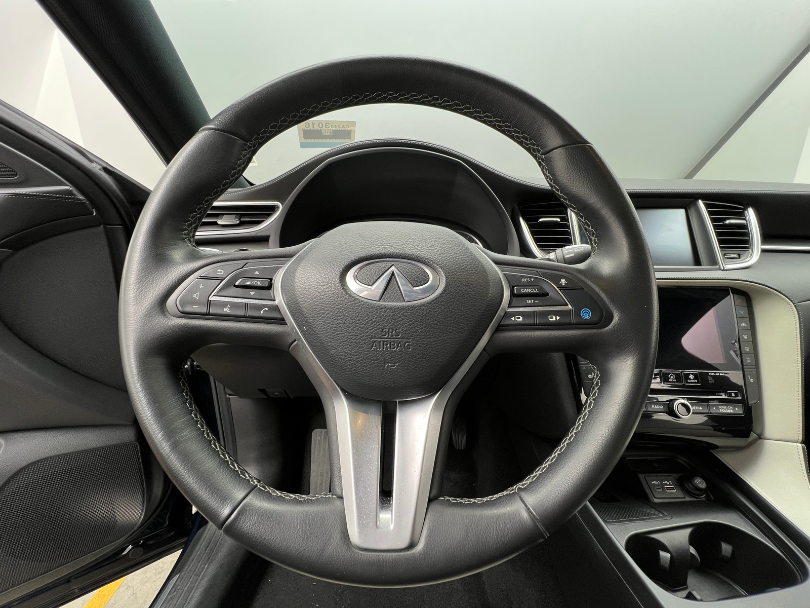 Thumbnail: 2024 INFINITI QX55 - 4