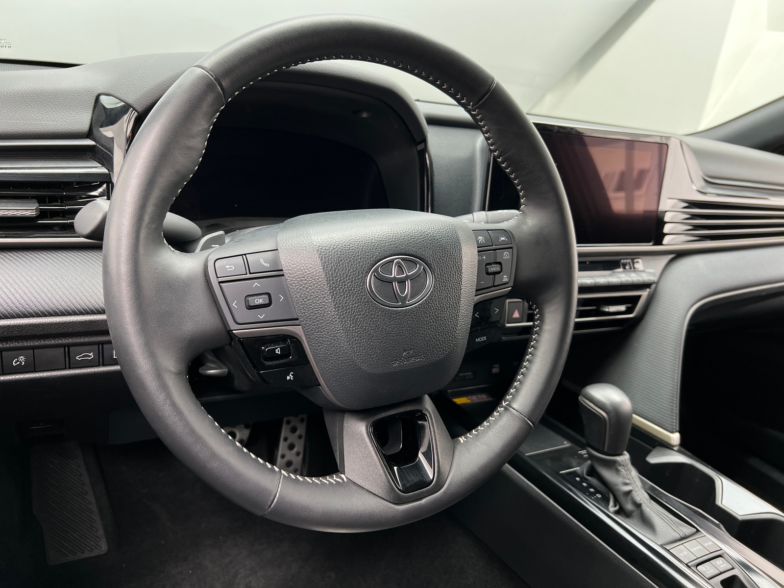 Thumbnail: 2025 Toyota Camry - 4