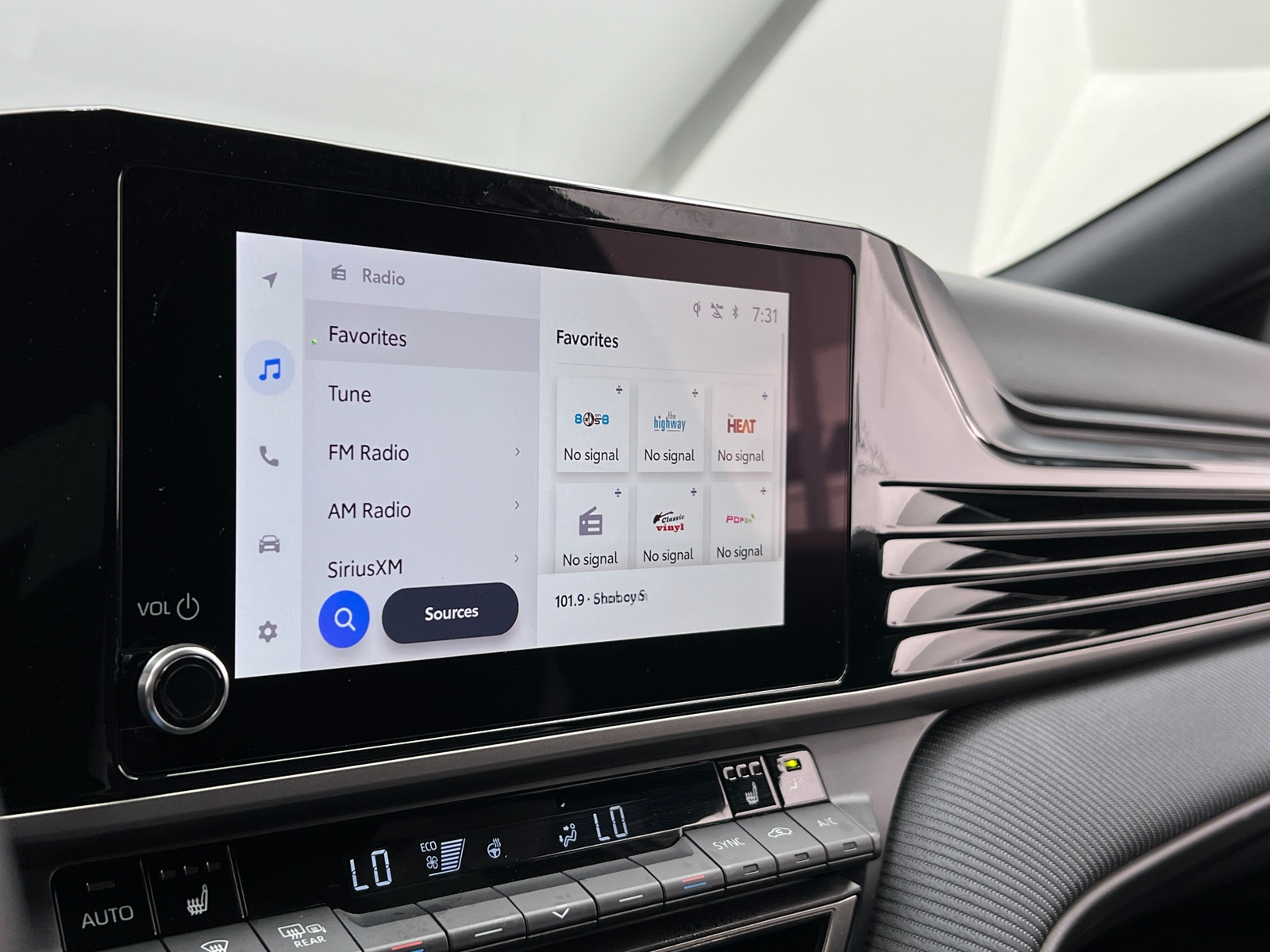 Thumbnail: 2025 Toyota Camry - 3