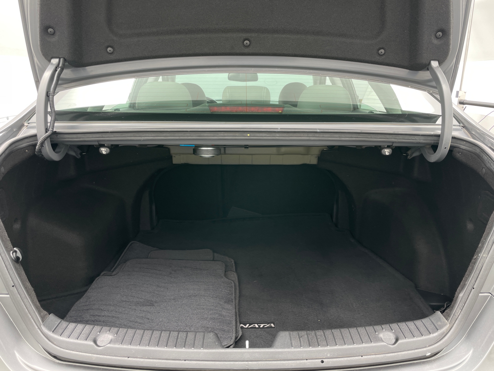 Thumbnail: 2012 Hyundai Sonata - 6