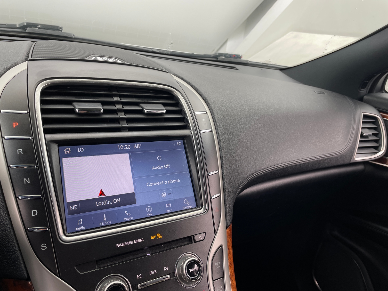 Thumbnail: 2019 Lincoln Nautilus - 3
