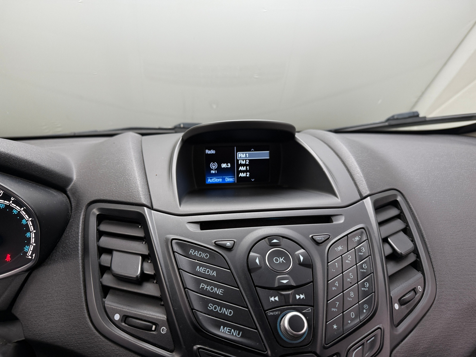 Thumbnail: 2019 Ford Fiesta - 4