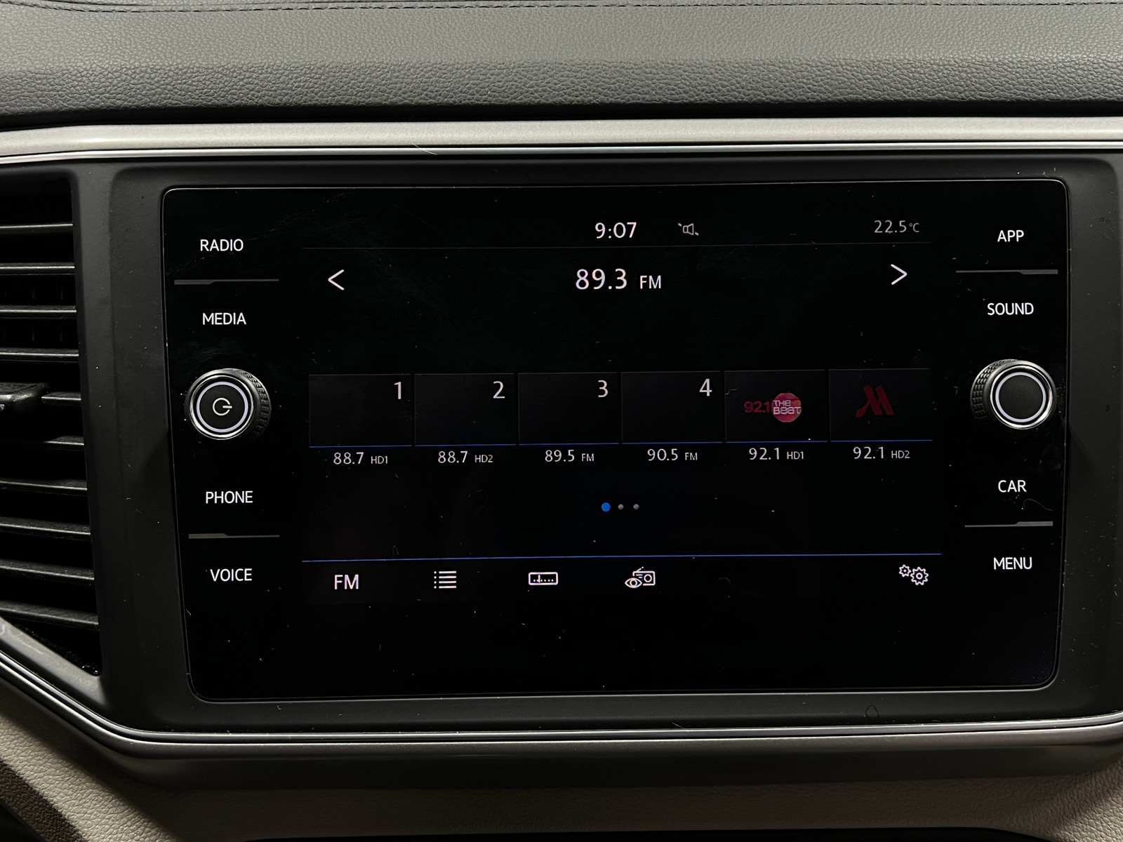 Thumbnail: 2019 Volkswagen Atlas - 3