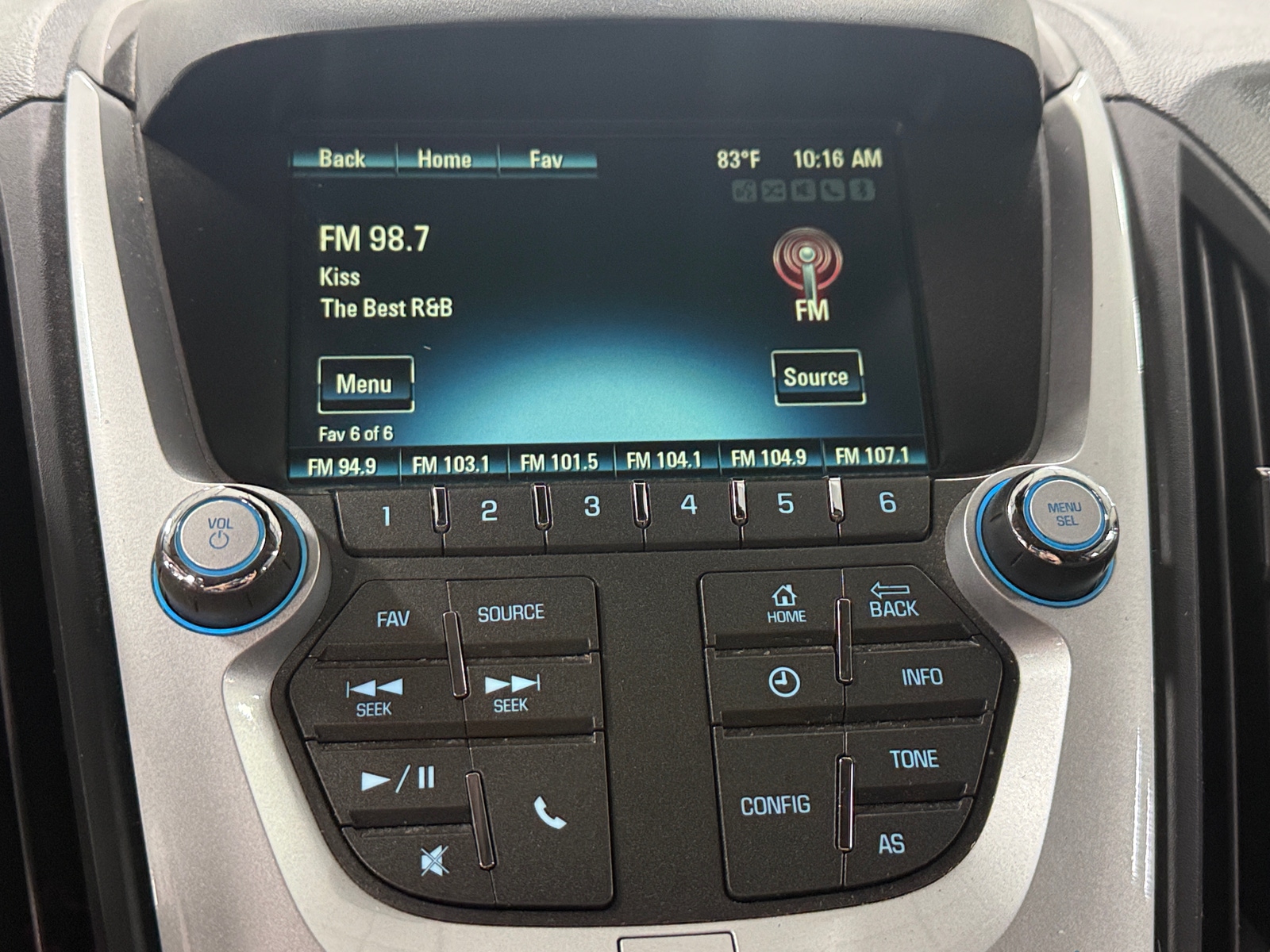 Thumbnail: 2016 Chevrolet Equinox - 4