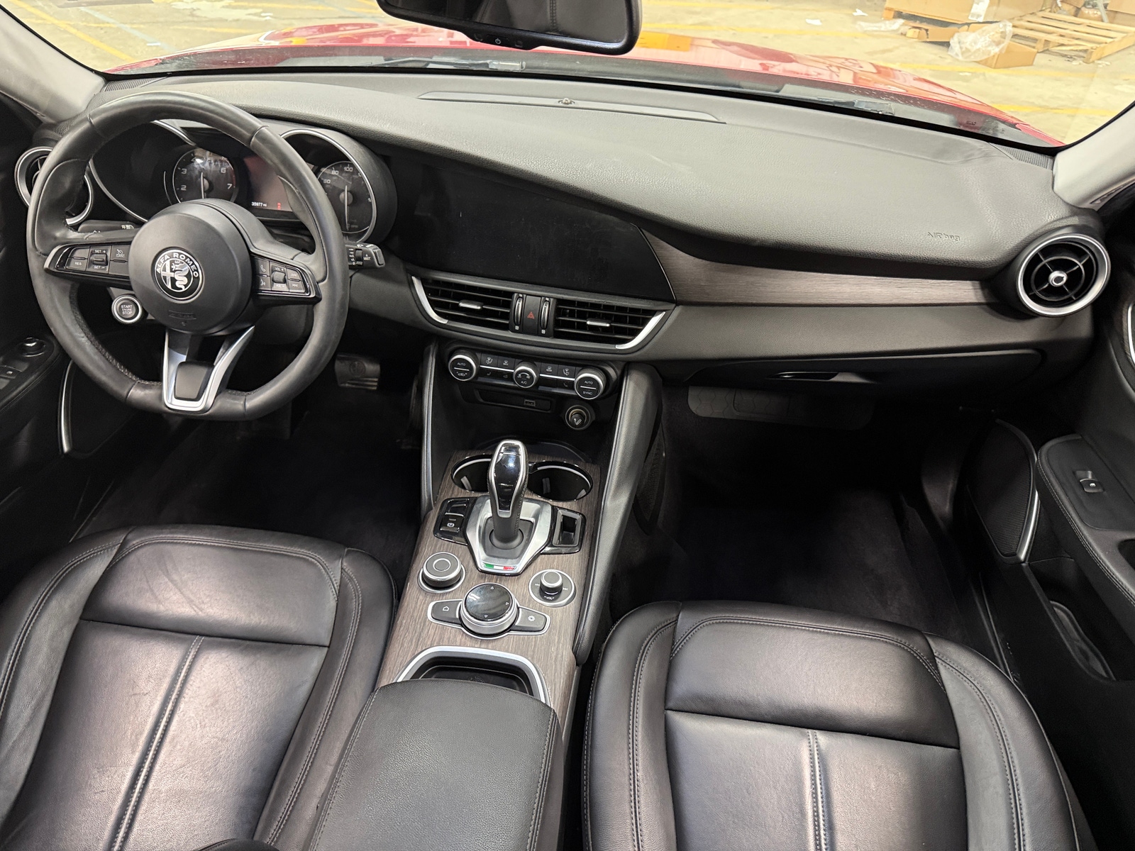 Thumbnail: 2020 Alfa Romeo Giulia - 2