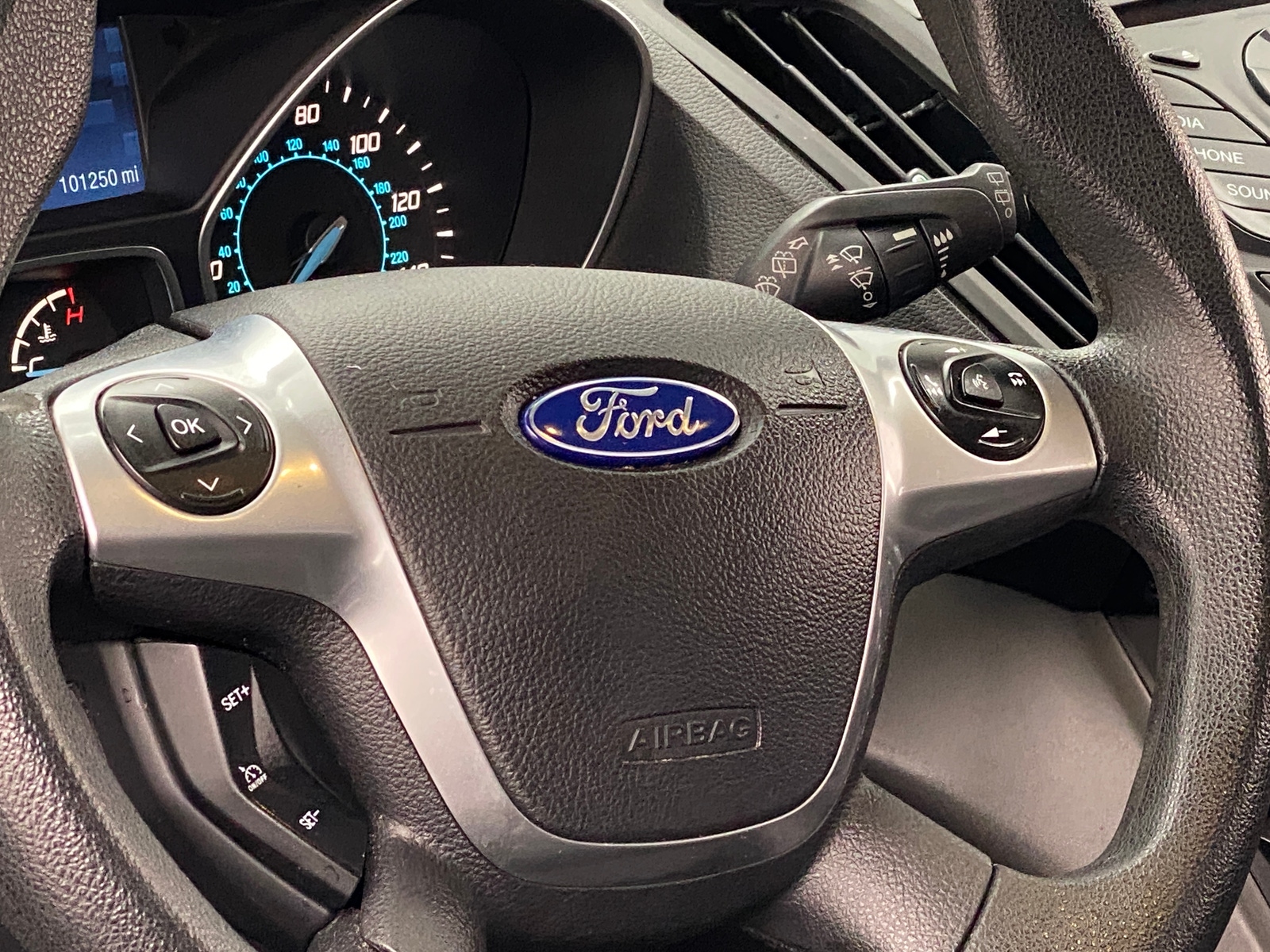 Thumbnail: 2015 Ford Escape - 5