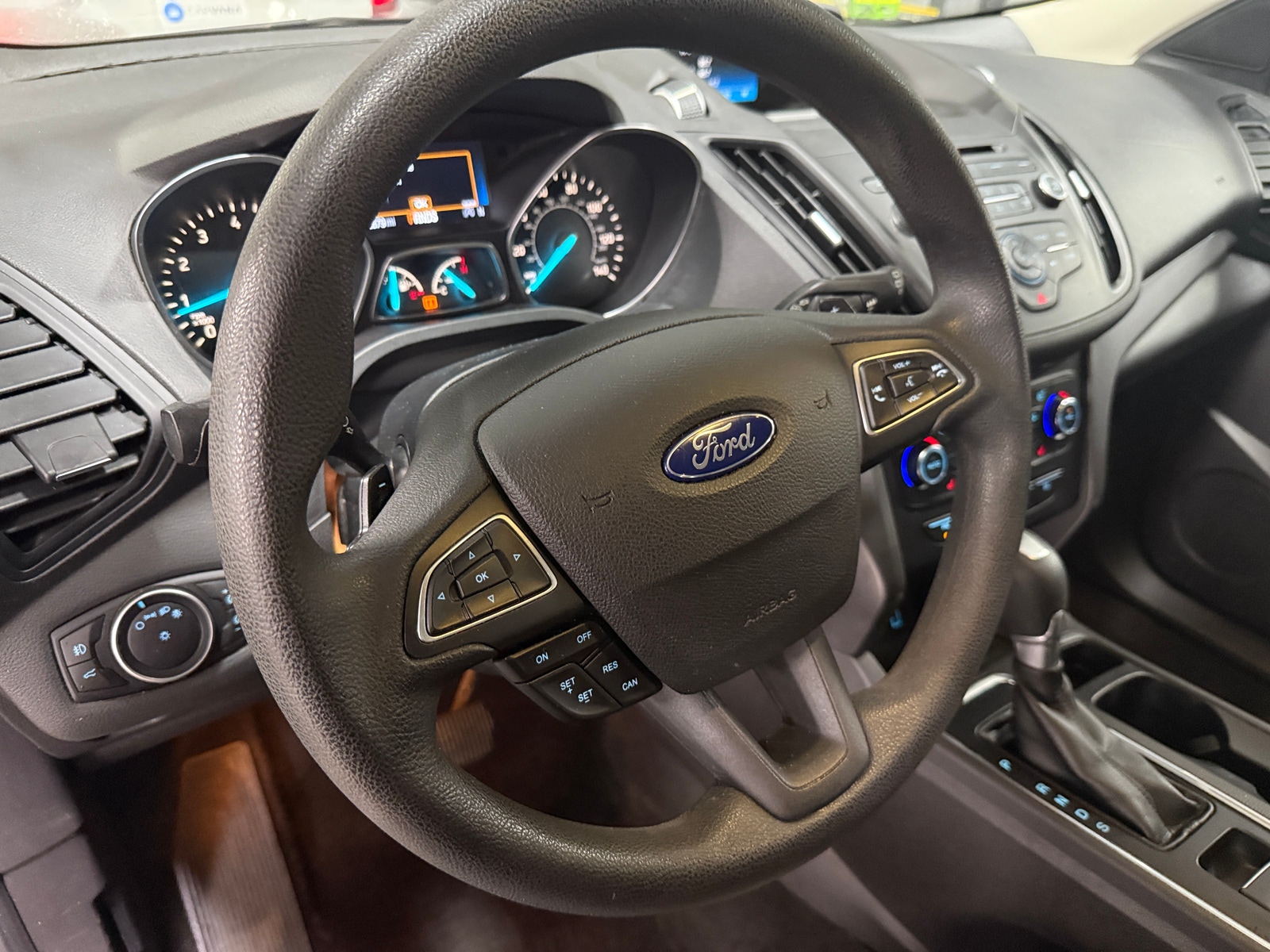 Thumbnail: 2017 Ford Escape - 5