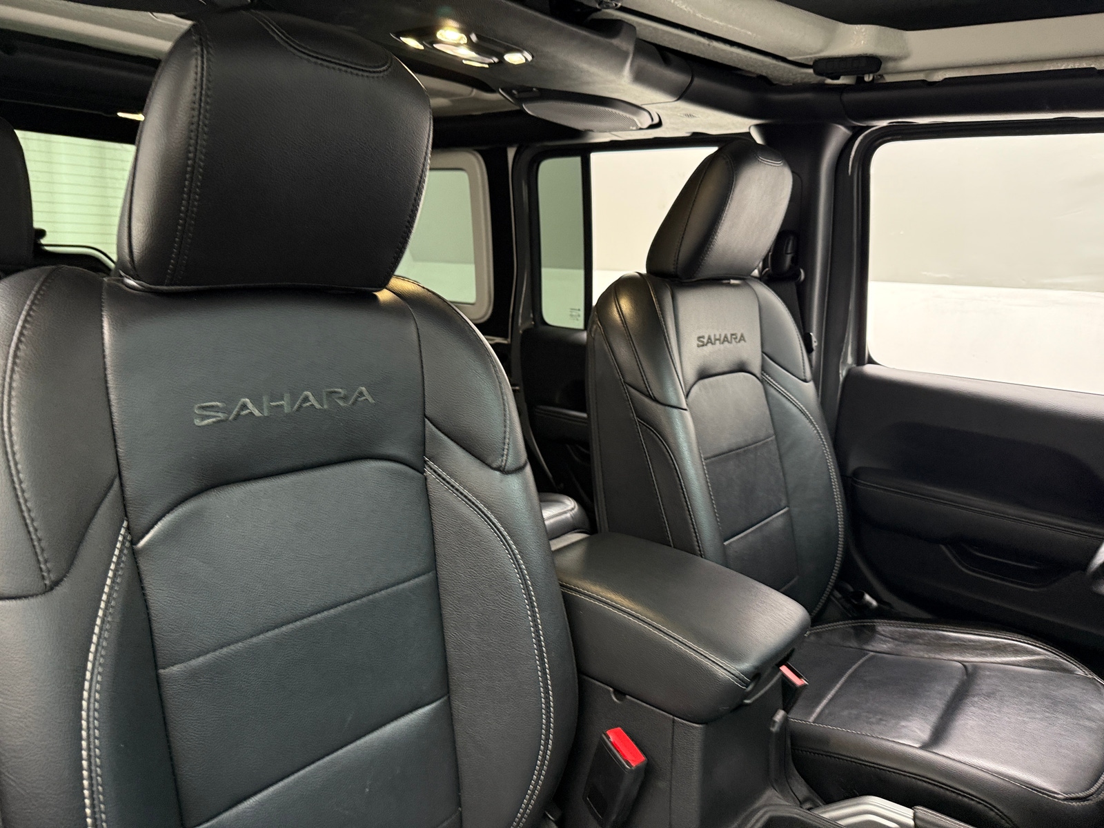 Thumbnail: 2022 Jeep Wrangler - 2