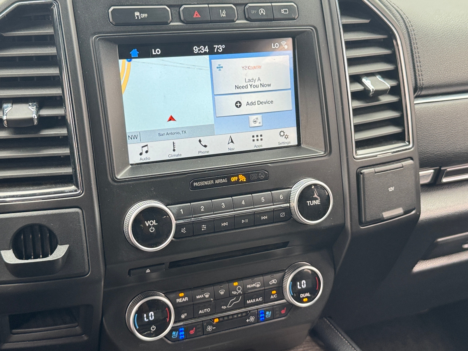 Thumbnail: 2018 Ford Expedition - 3