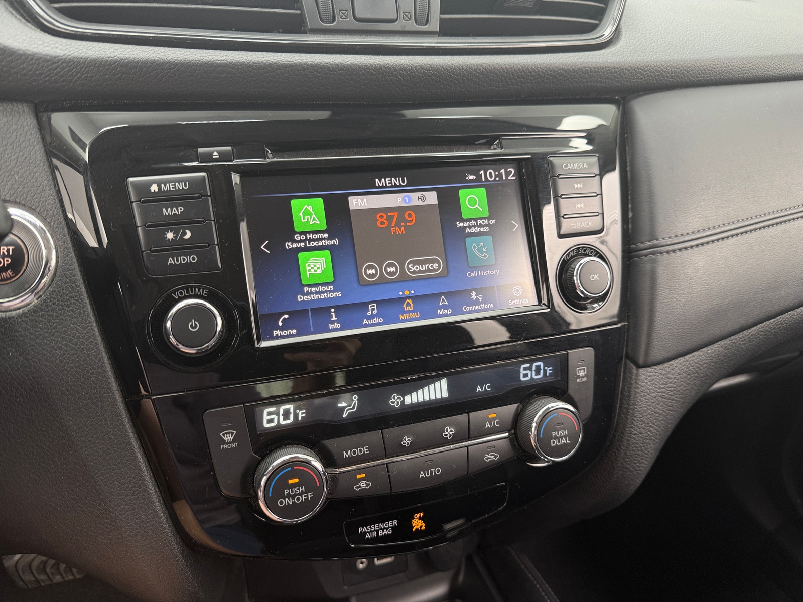 Thumbnail: 2019 Nissan Rogue - 3